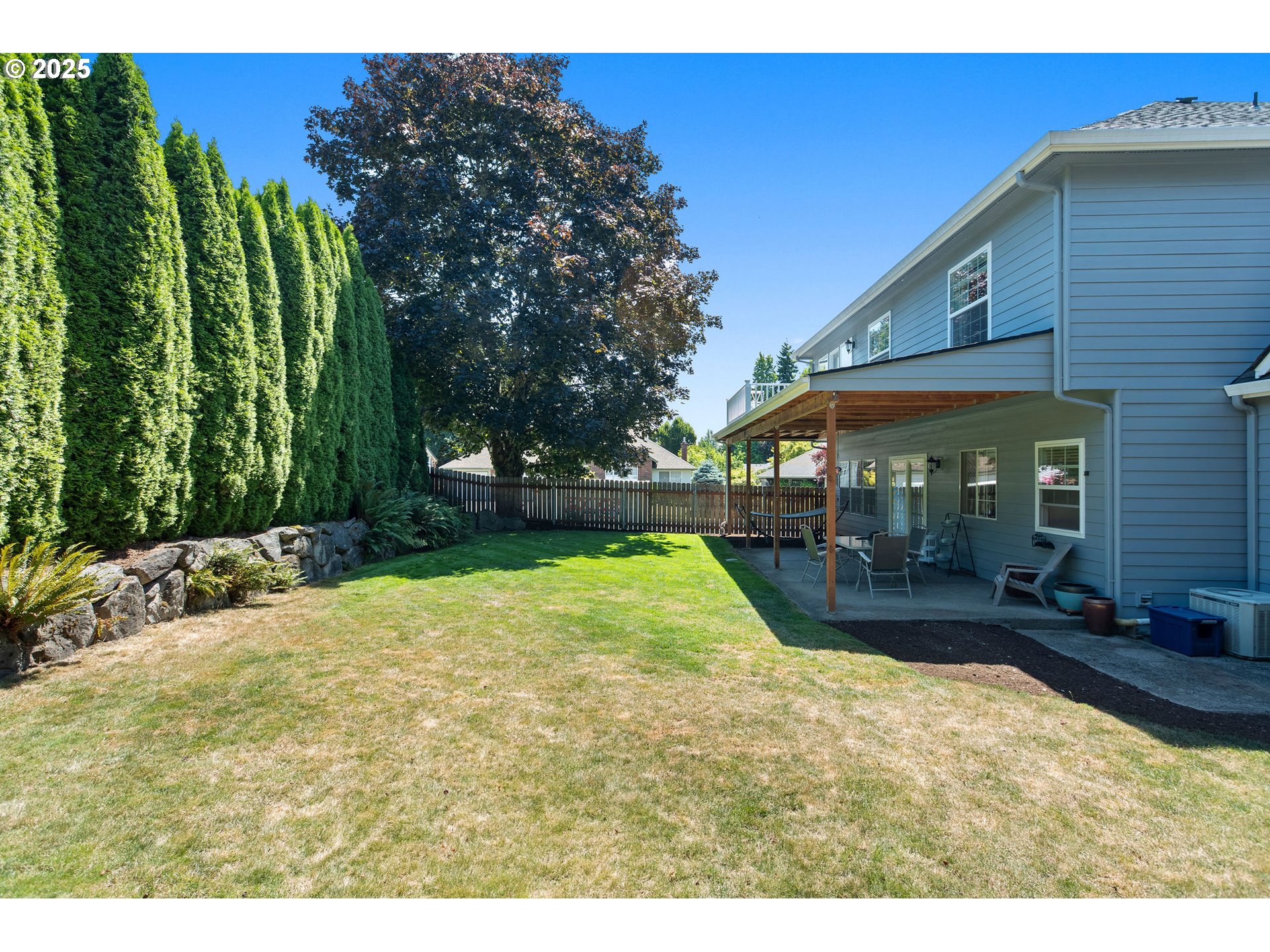 property viewer photo 14