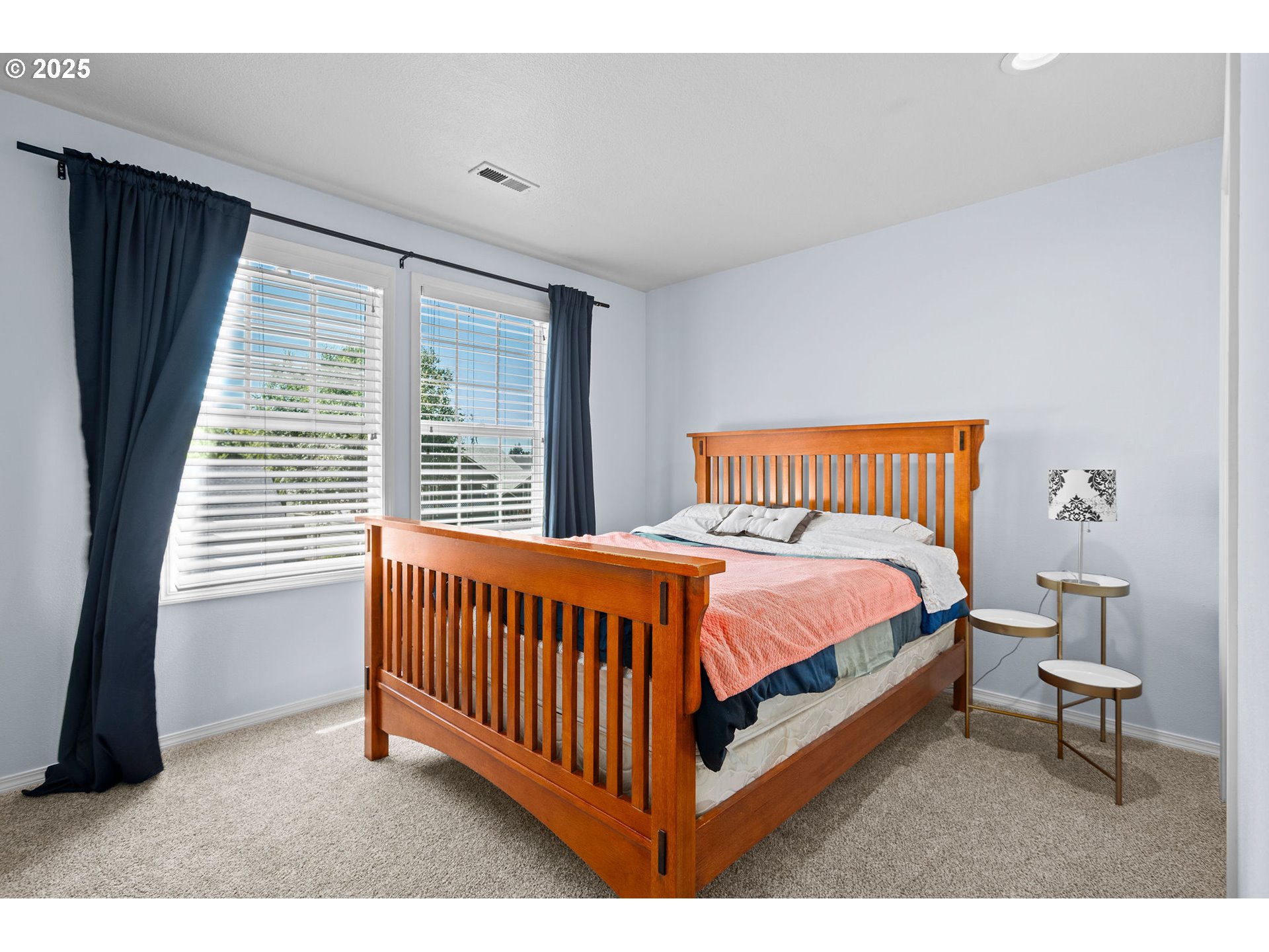 property viewer photo 37