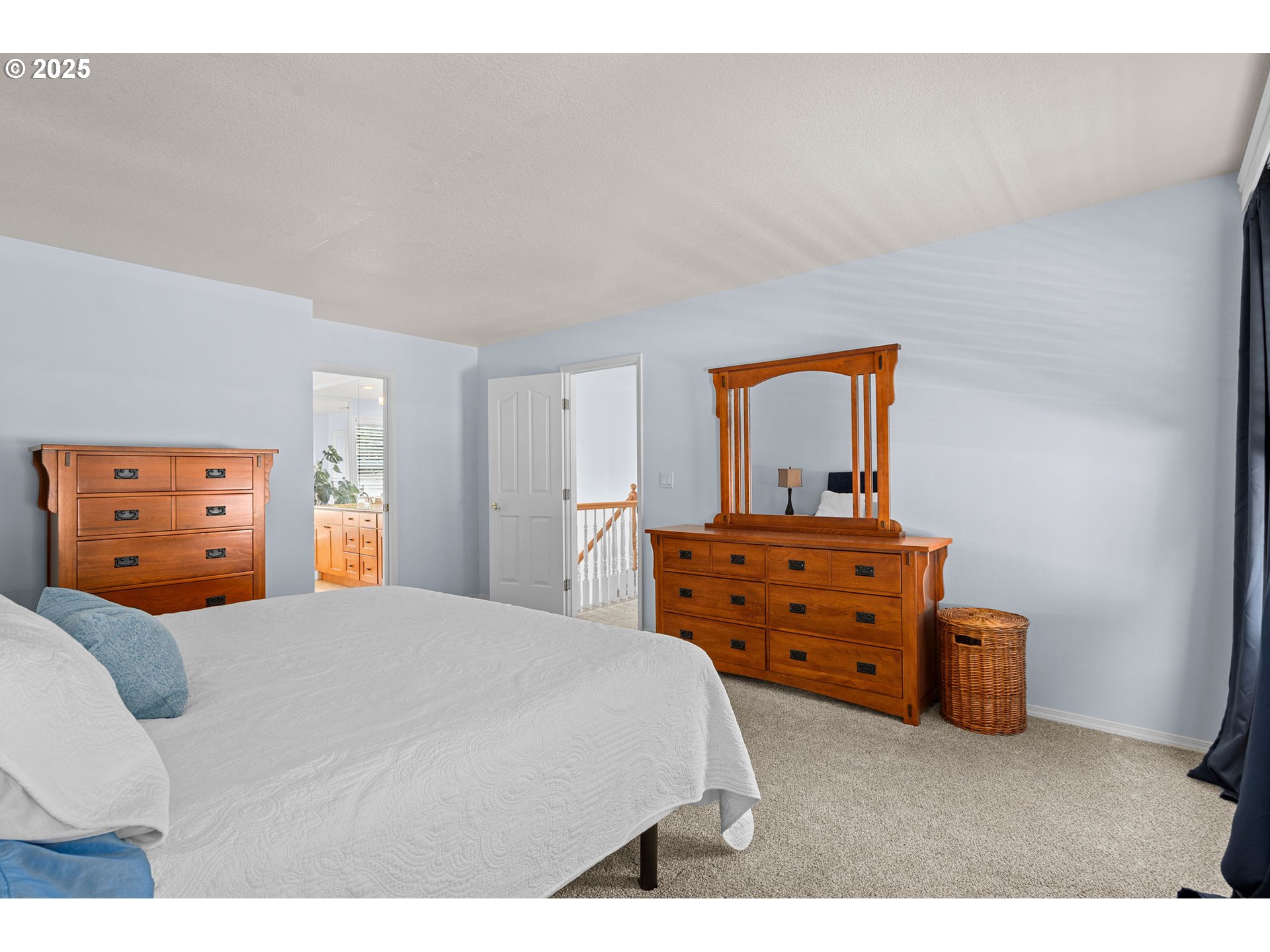 property viewer photo 40