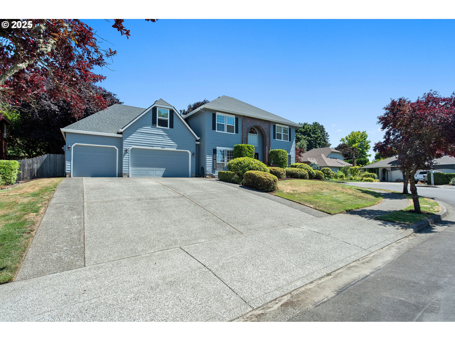 property viewer photo 7