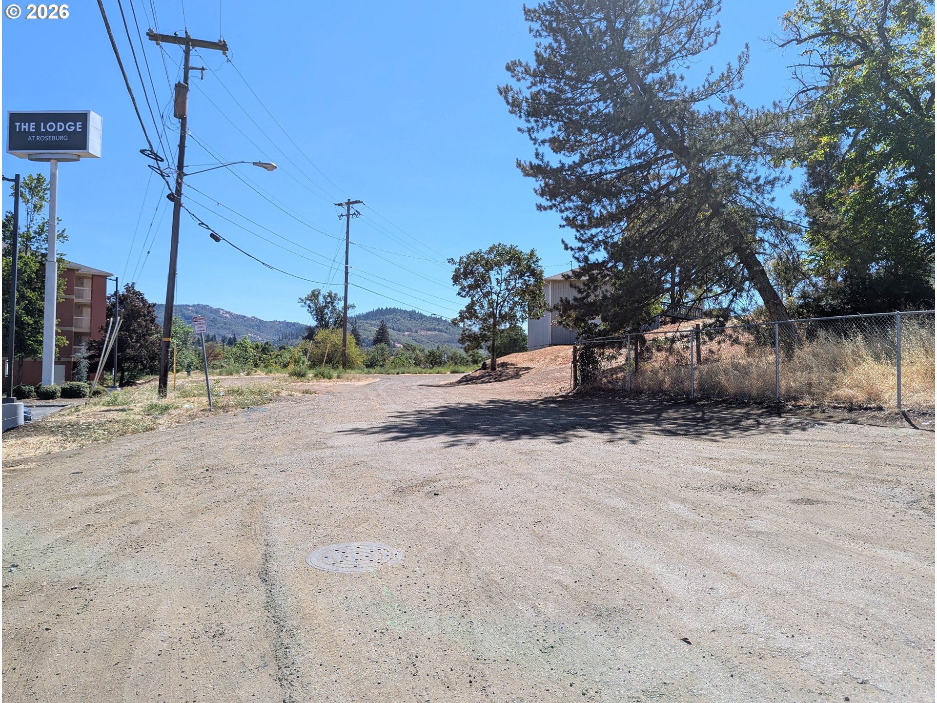 main property photo 4