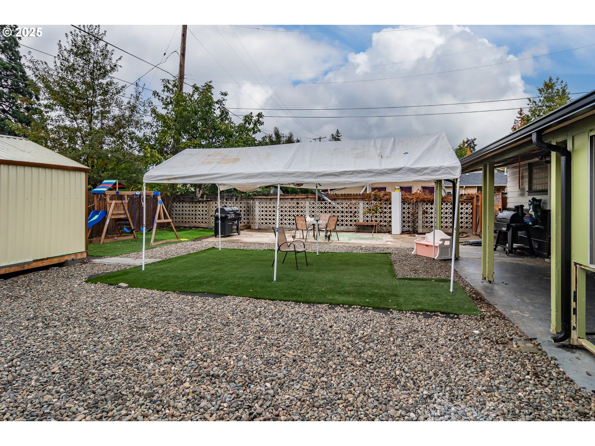 property viewer photo 30