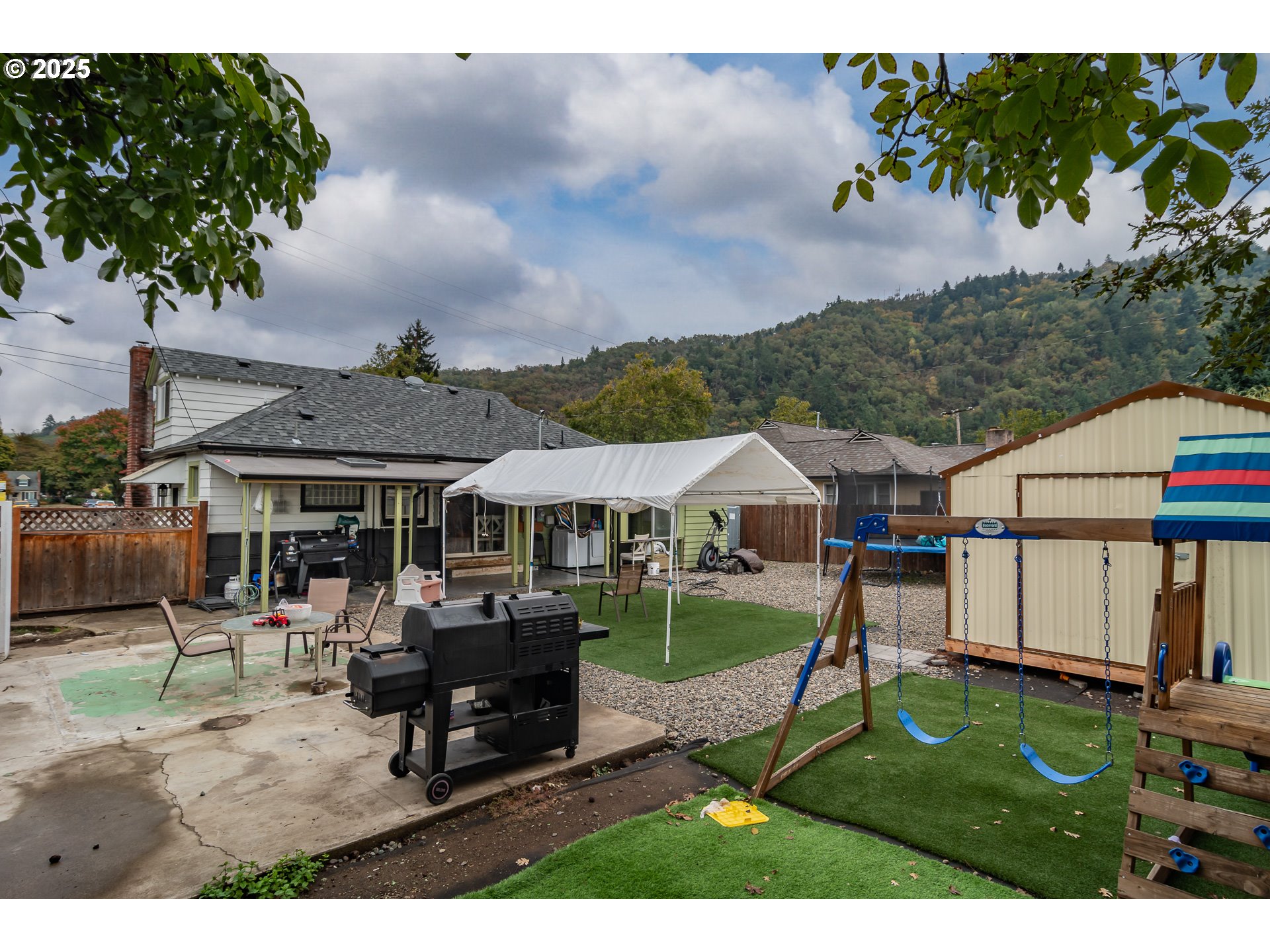 property viewer photo 32