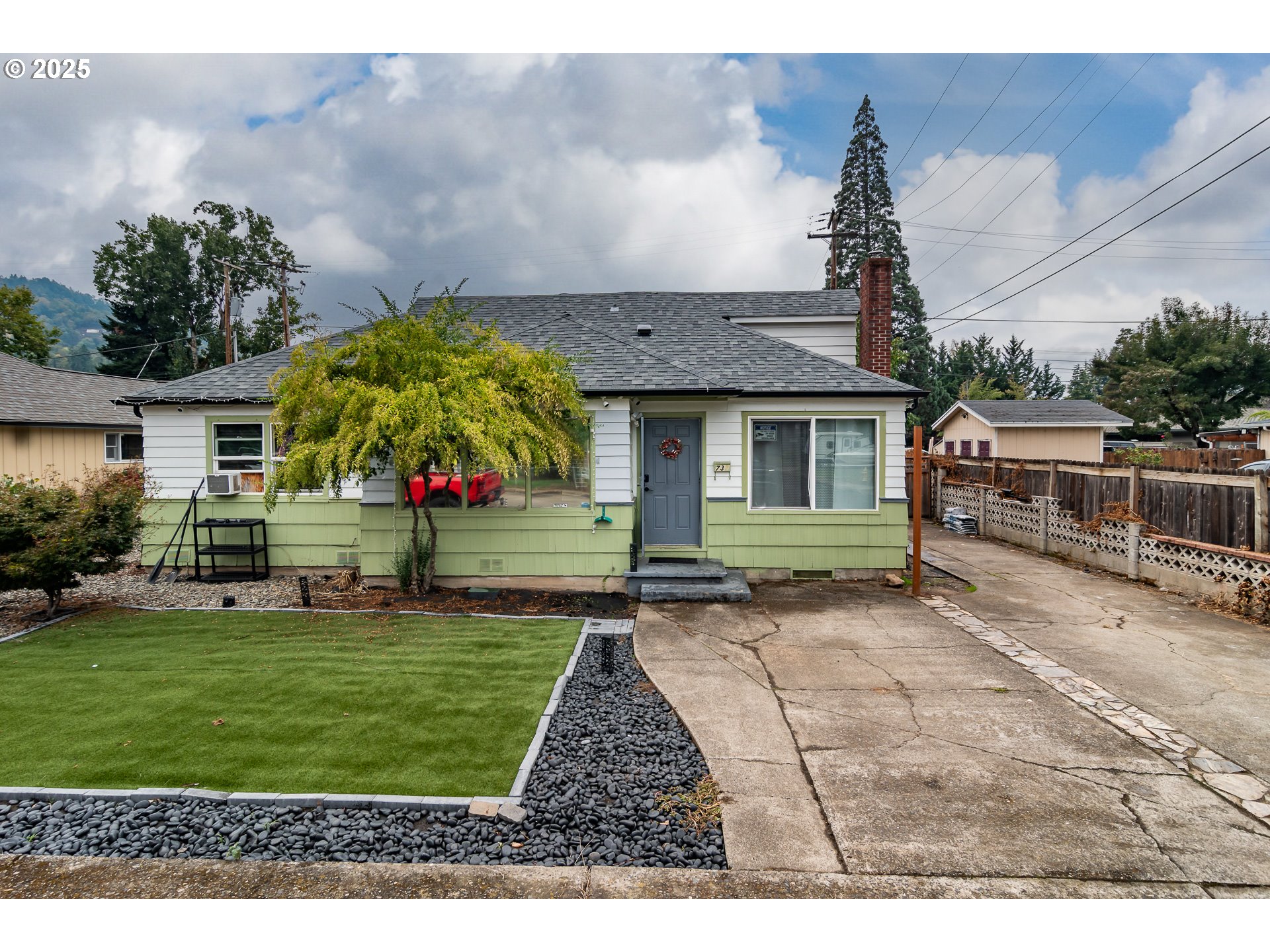 property viewer photo 38