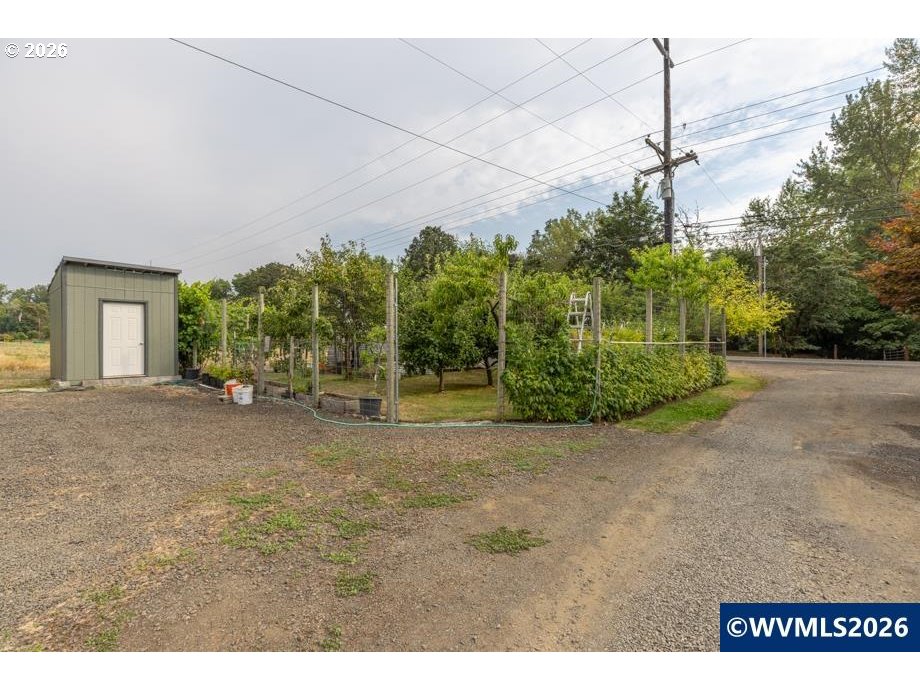 main property photo 43
