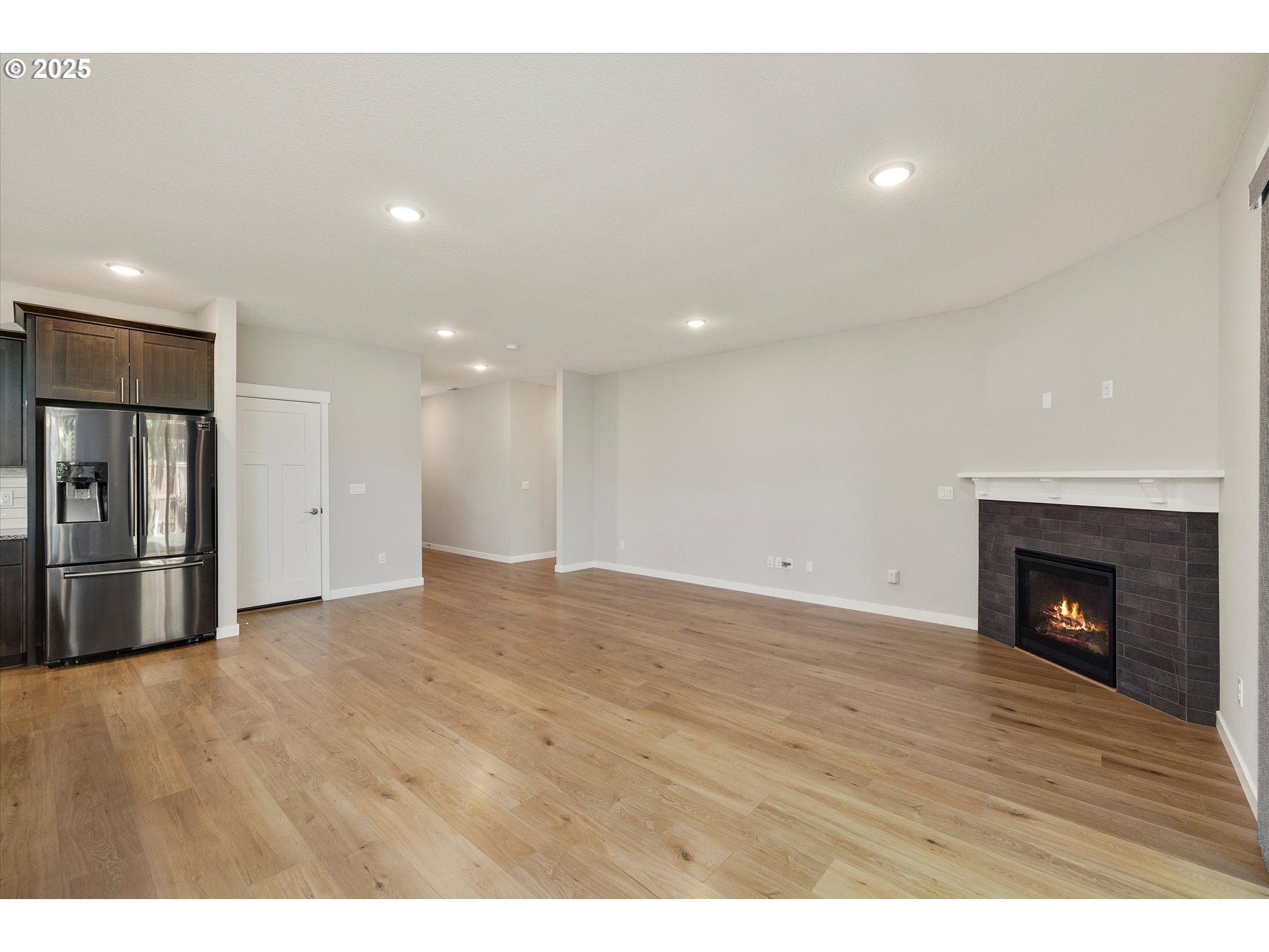 property viewer photo 10