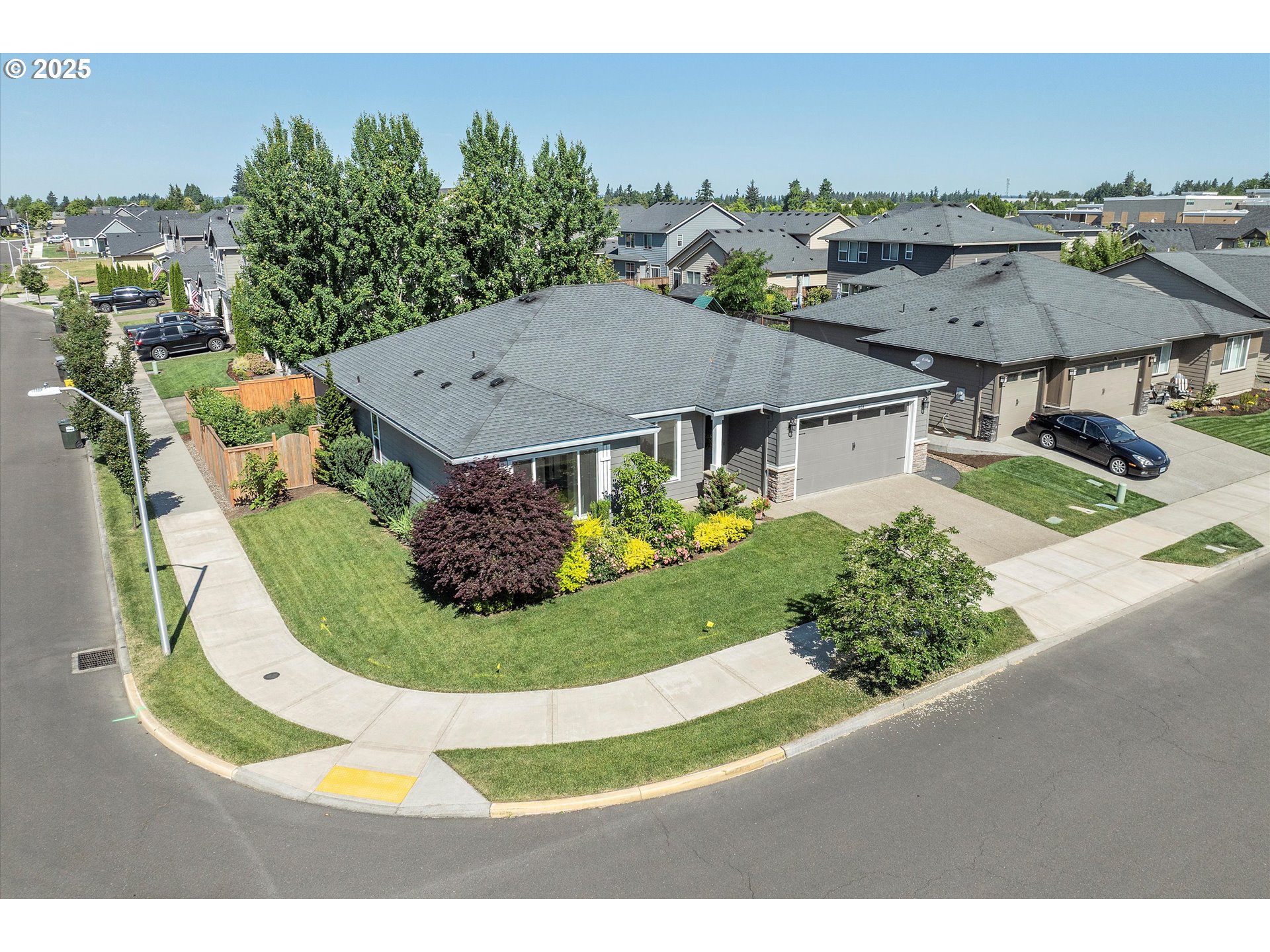 property viewer photo 39
