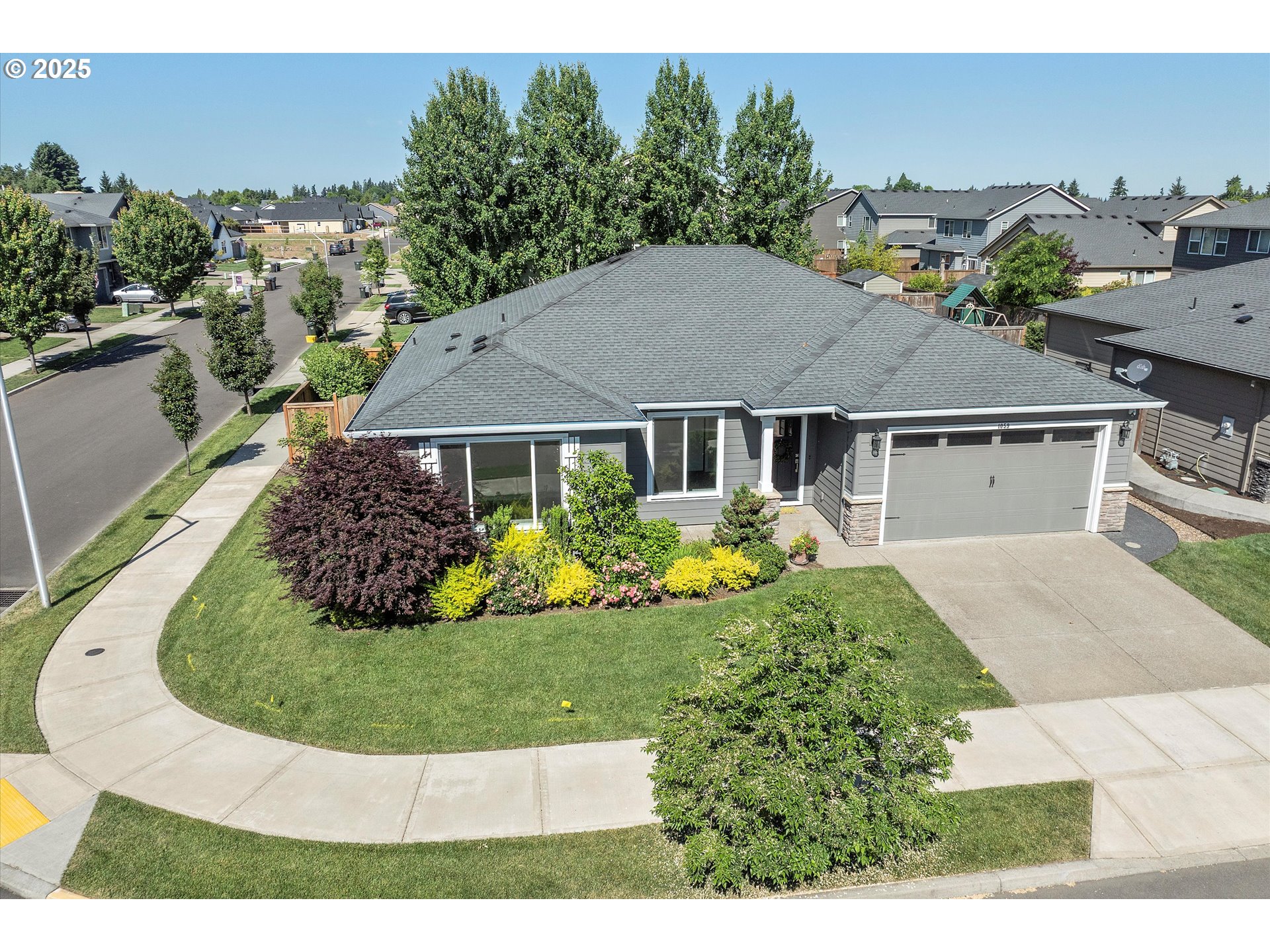 property viewer photo 40