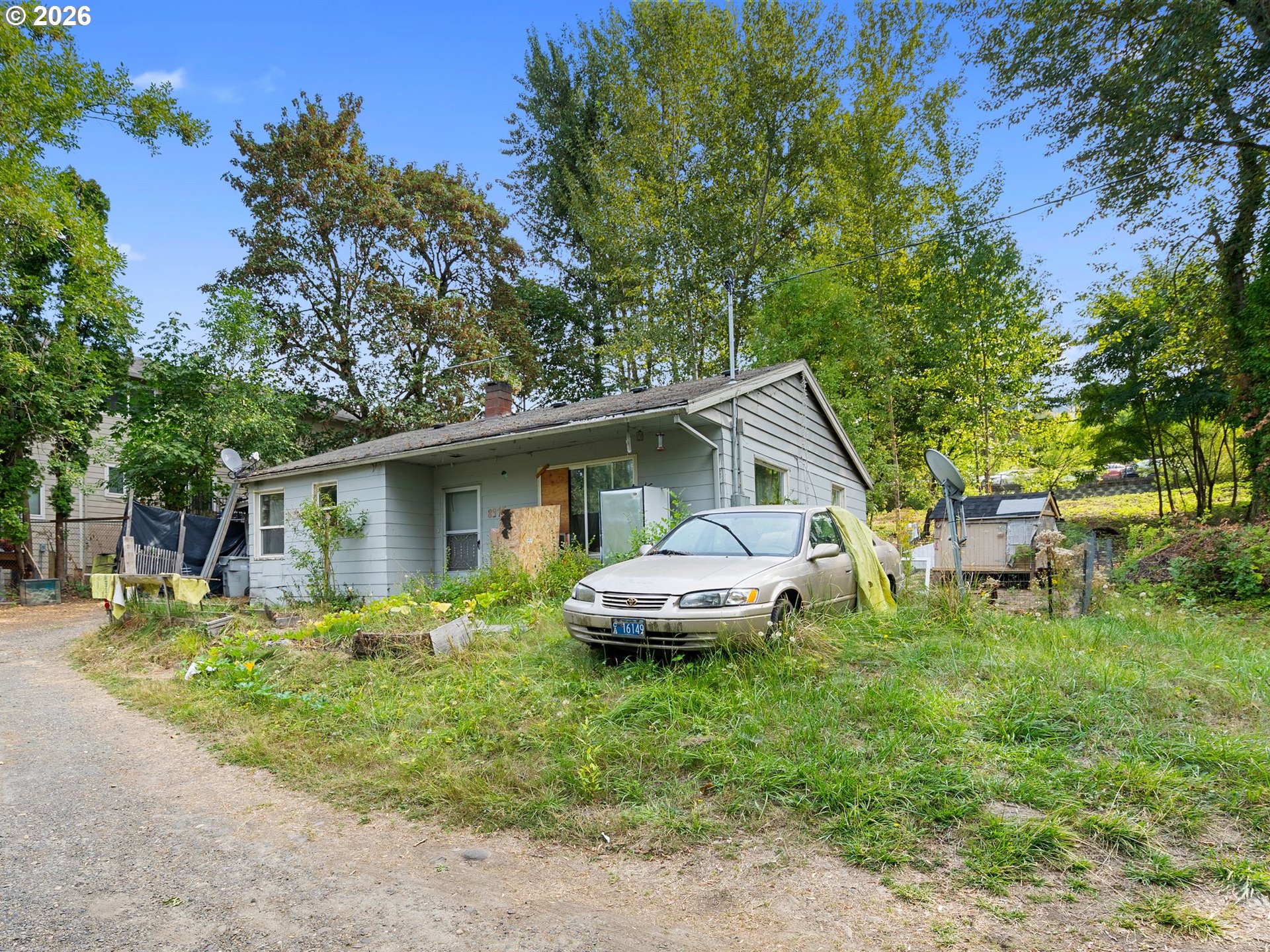 main property photo 2