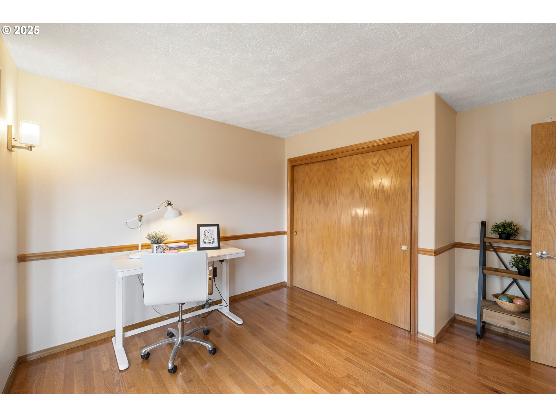 property viewer photo 11