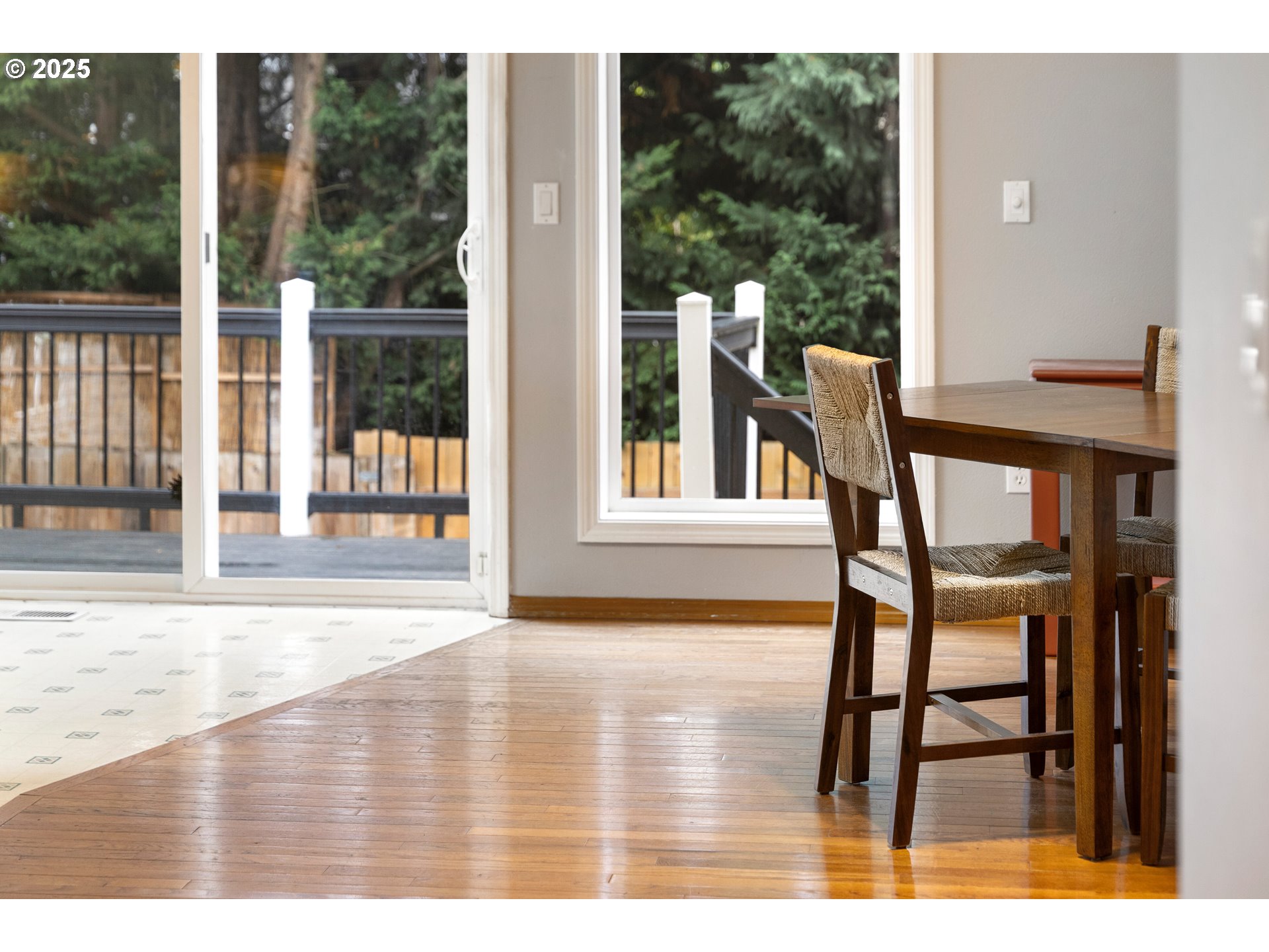 property viewer photo 20