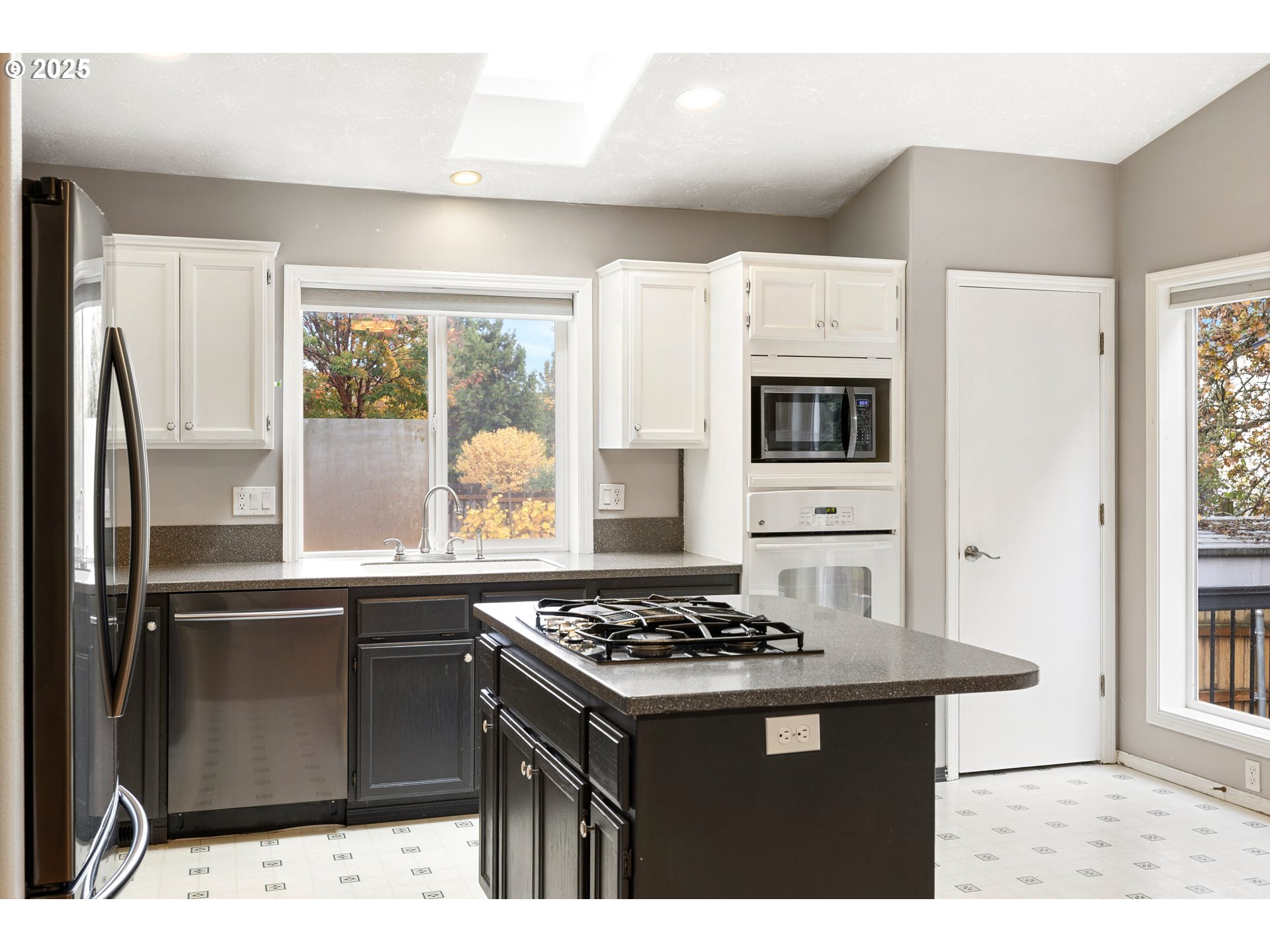 property viewer photo 29
