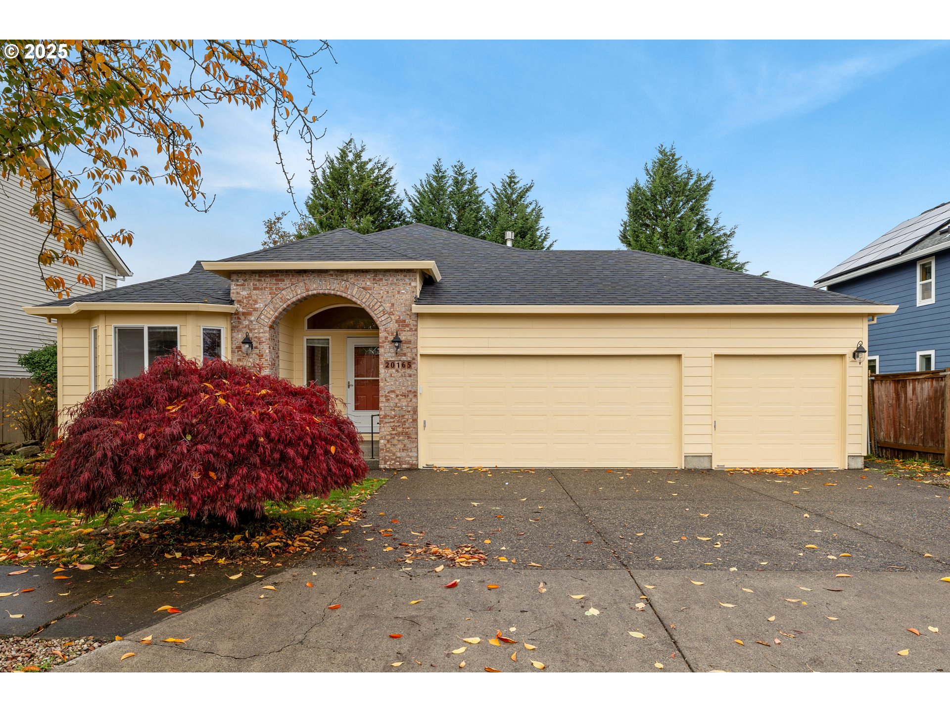 property viewer photo 4