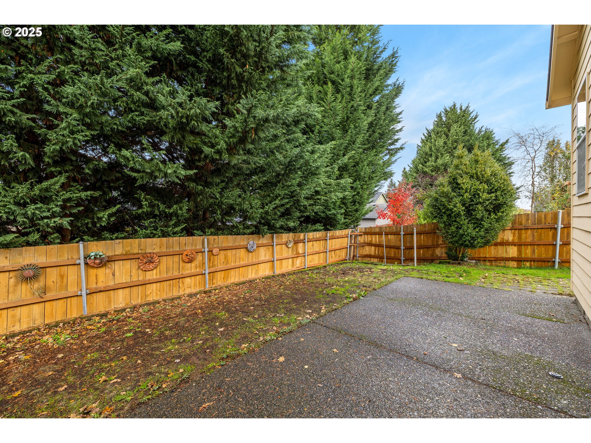 property viewer photo 42