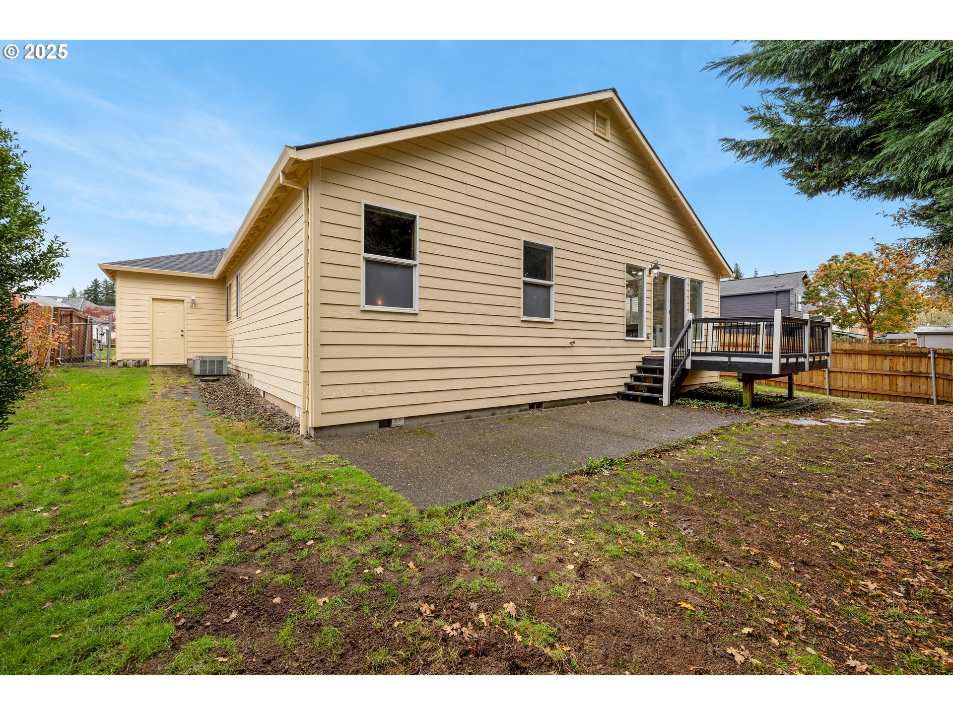 property viewer photo 44
