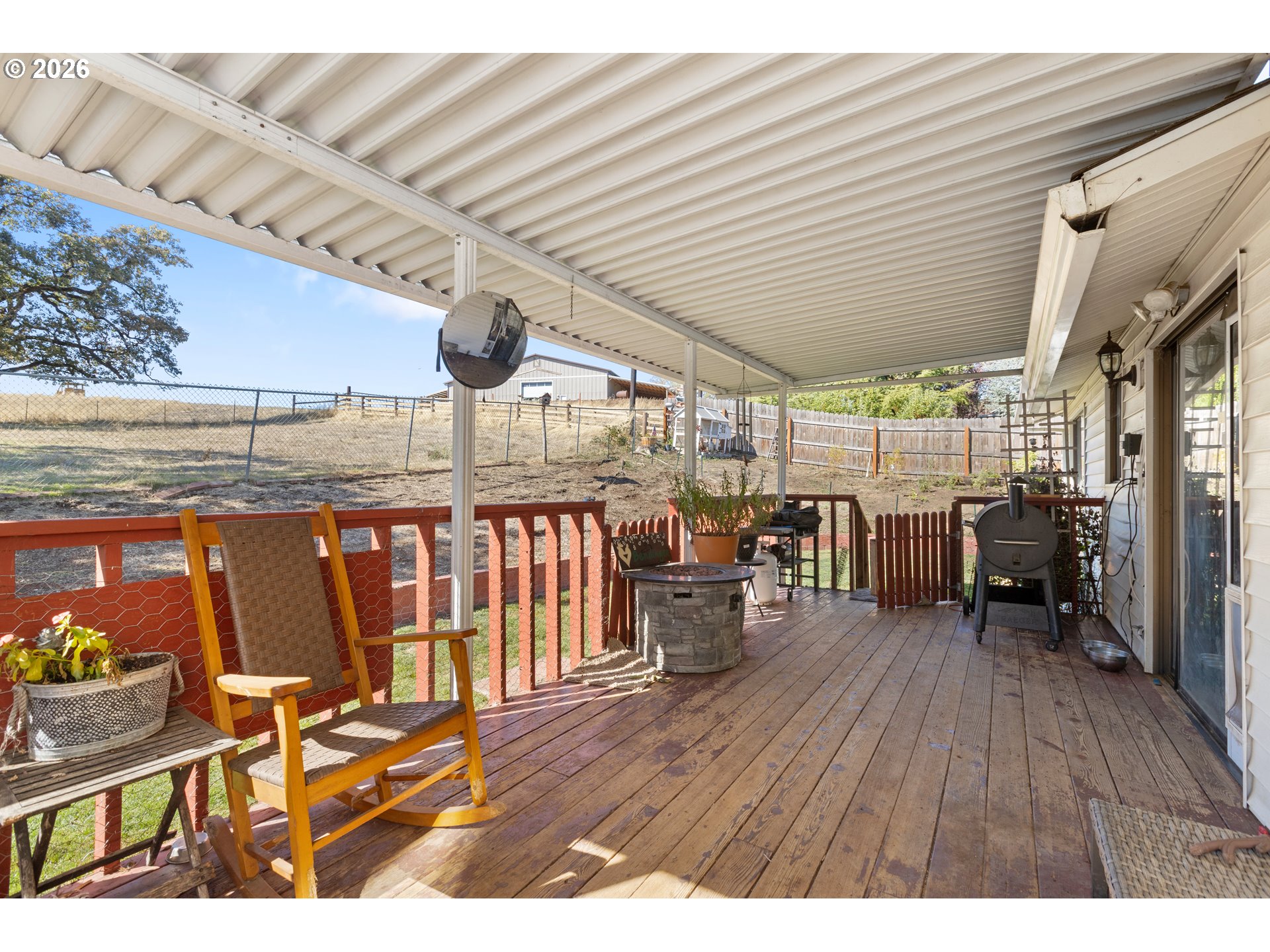 main property photo 47