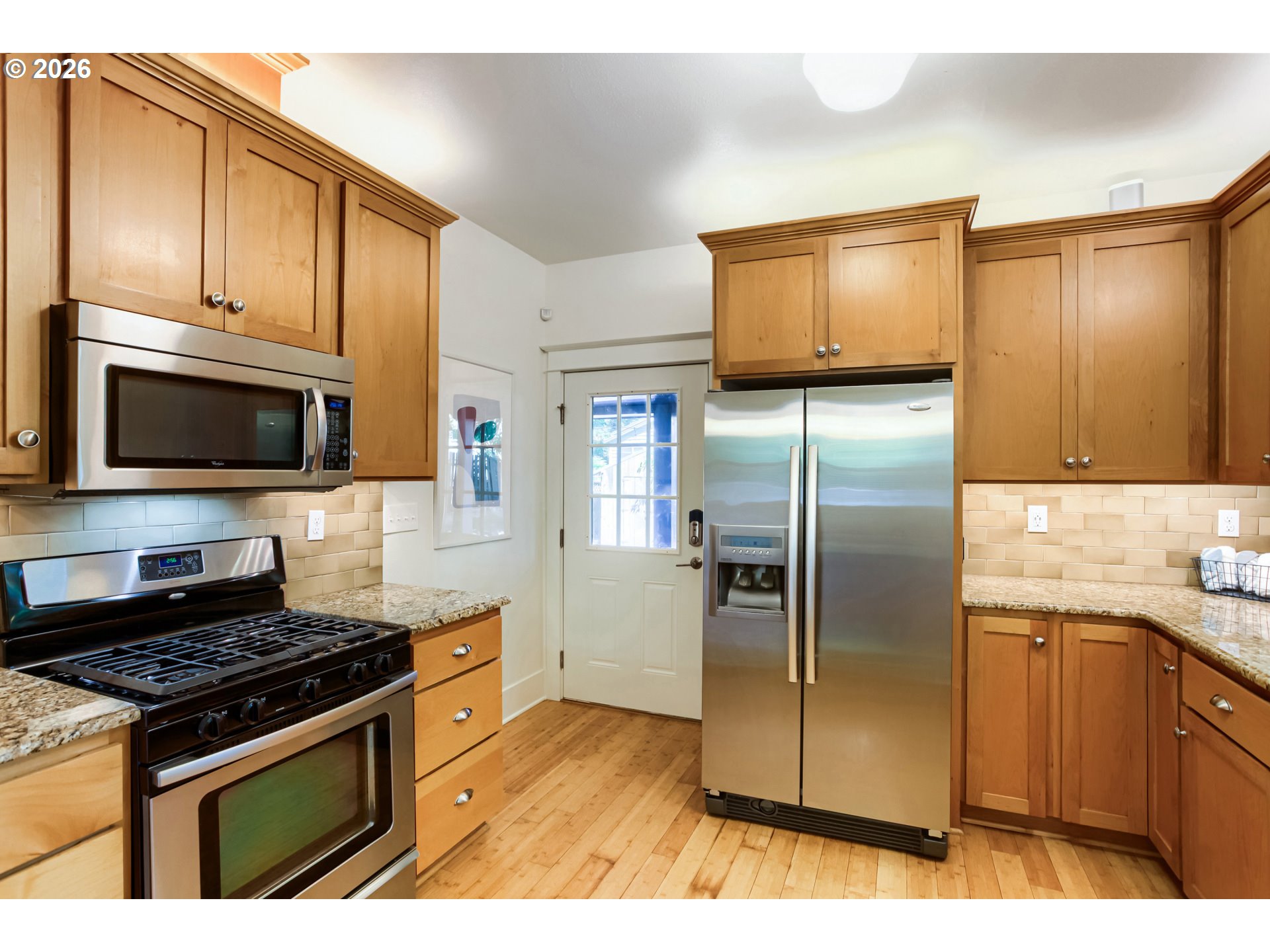 main property photo 7