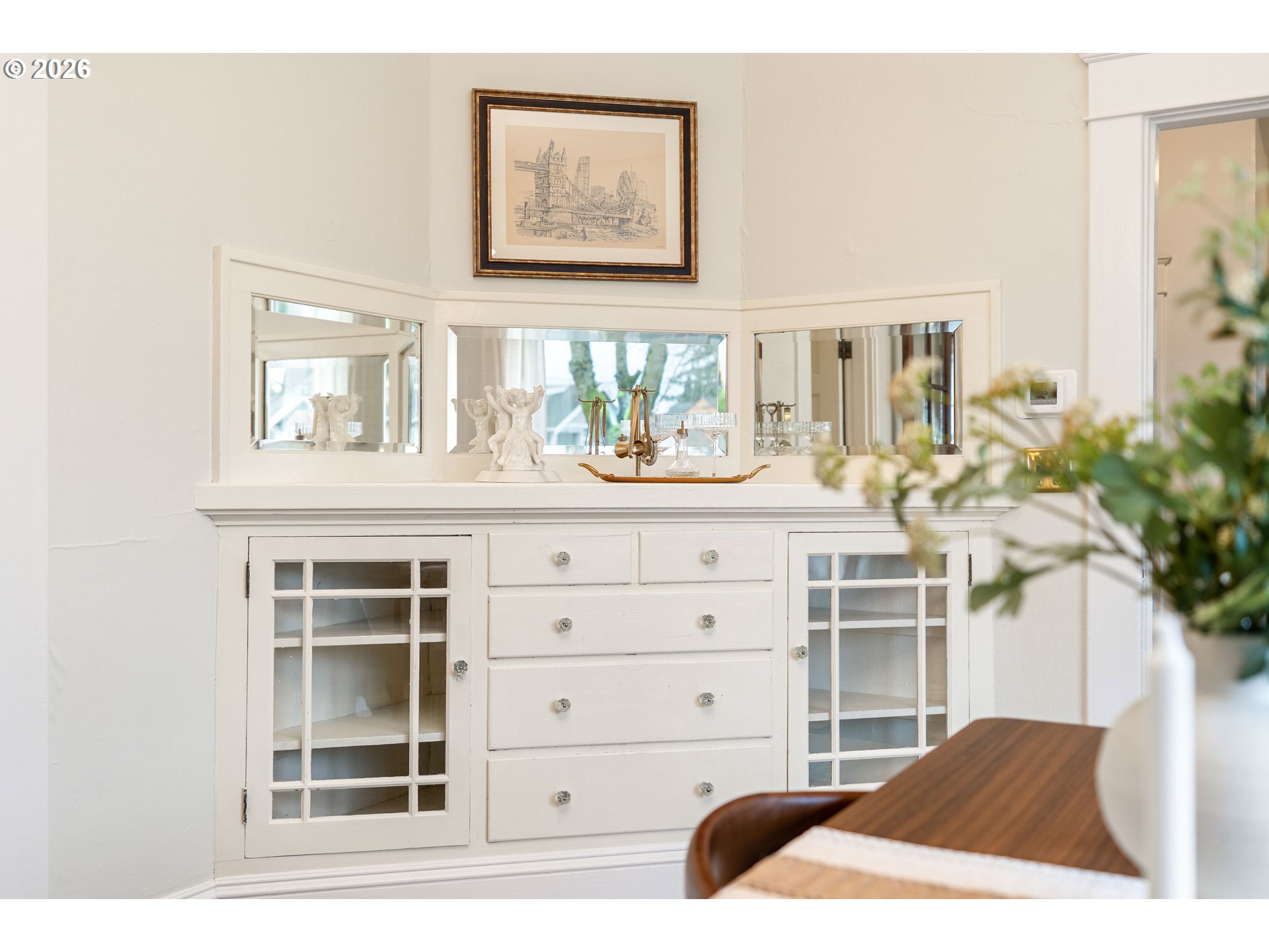 property viewer photo 10