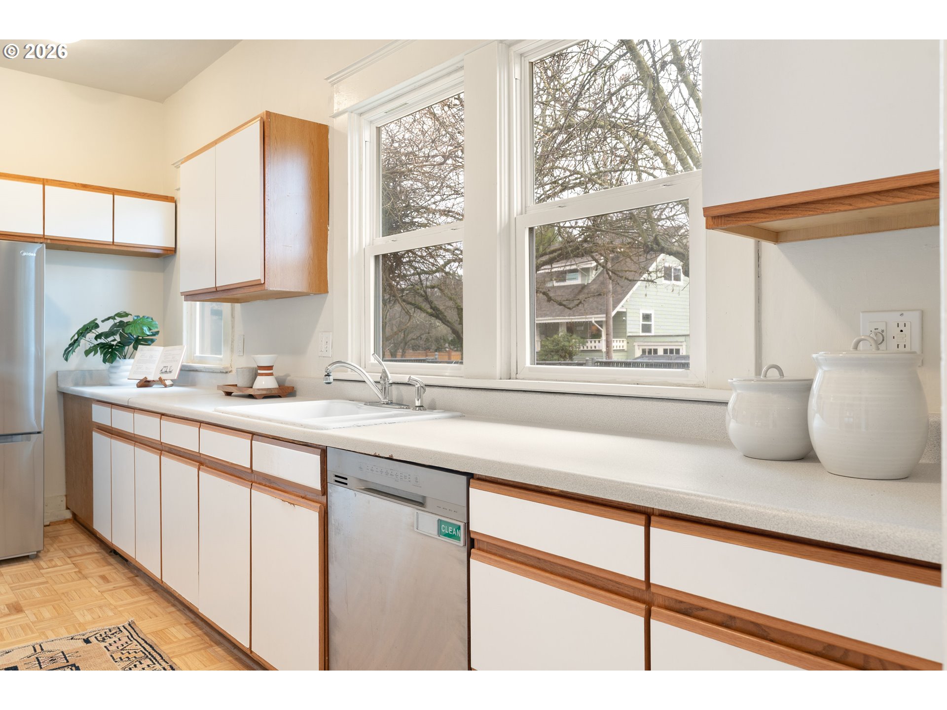 property viewer photo 12