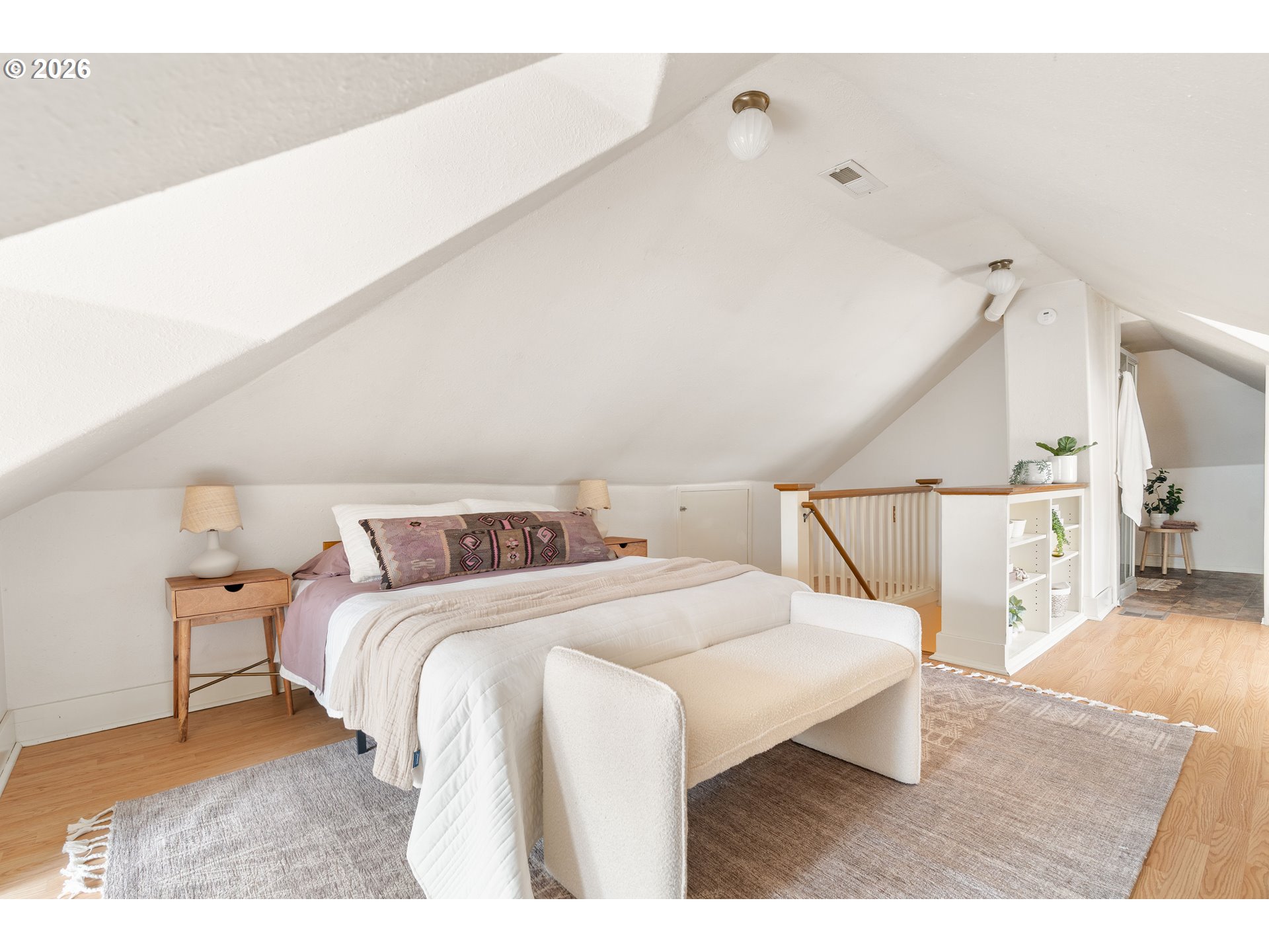 property viewer photo 22