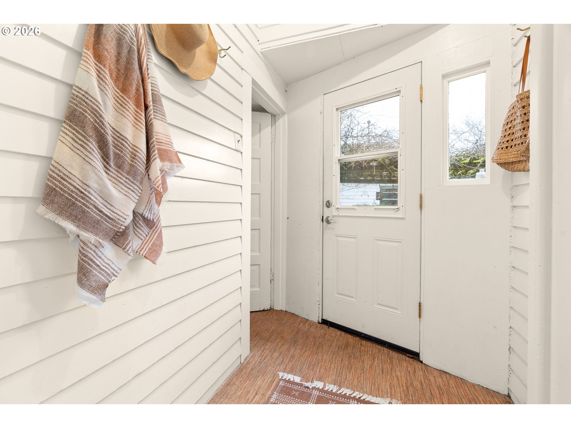 property viewer photo 27