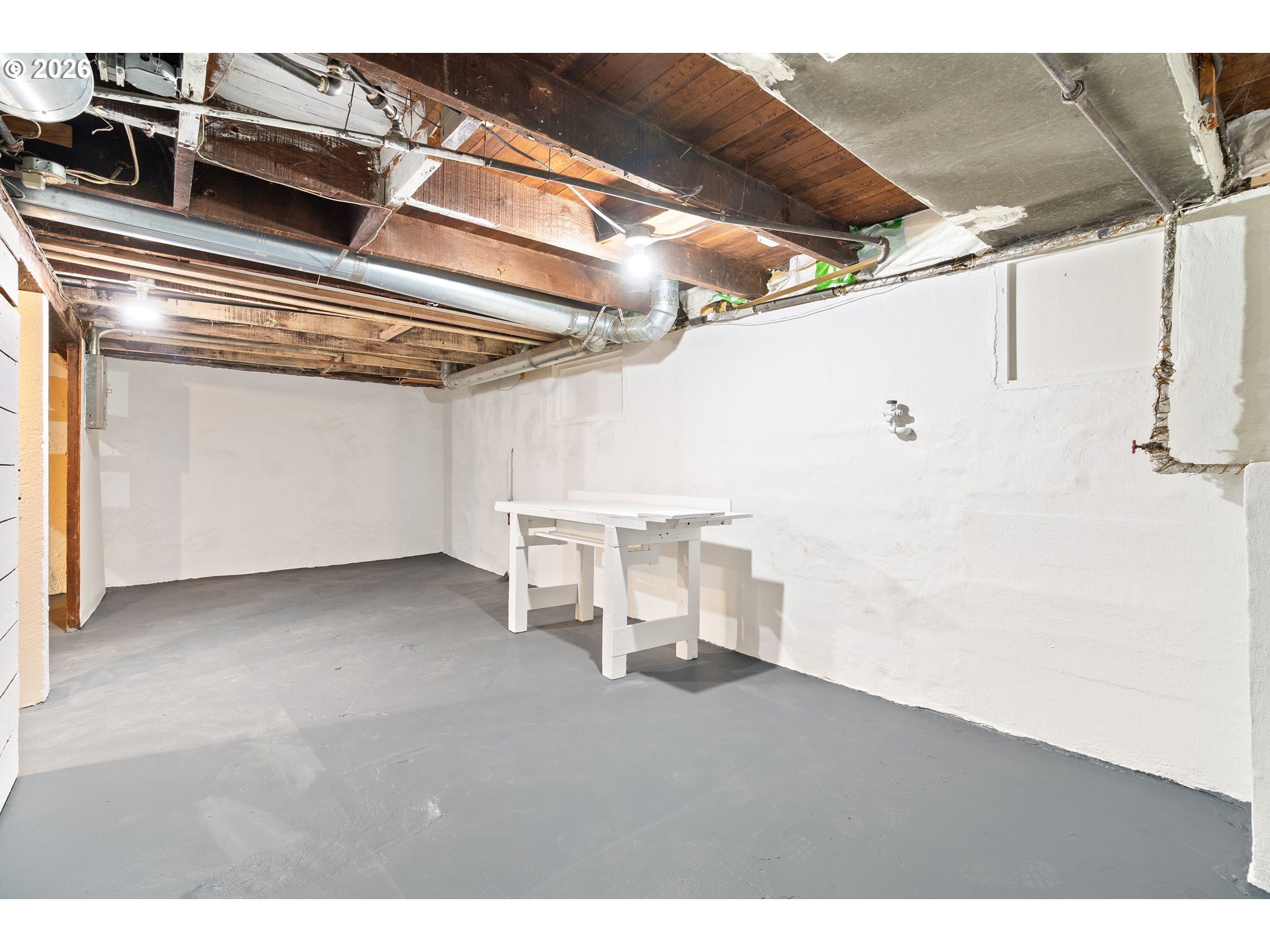 property viewer photo 30