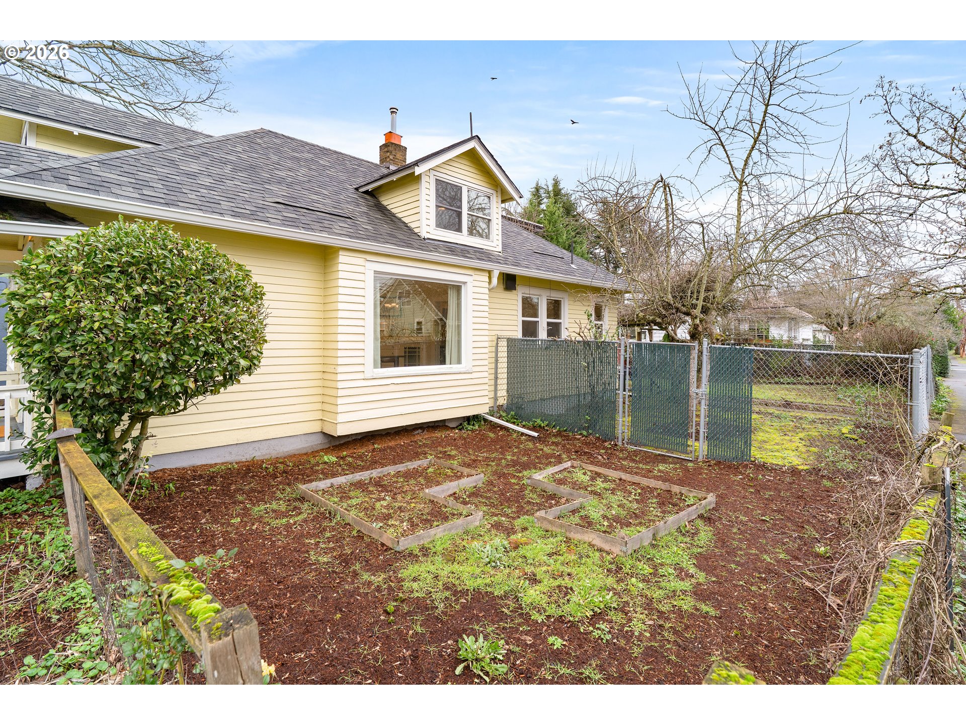 property viewer photo 33