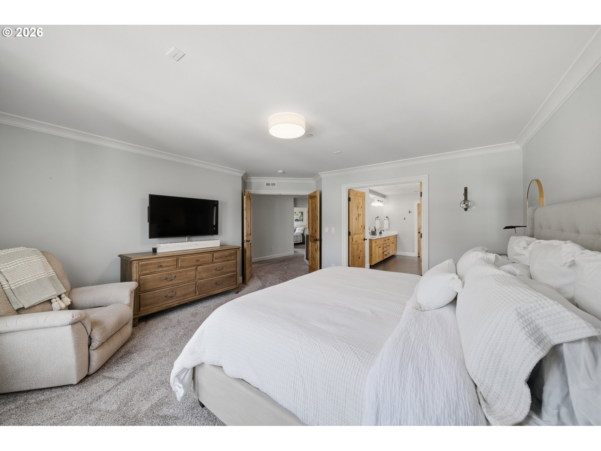 property viewer photo 16