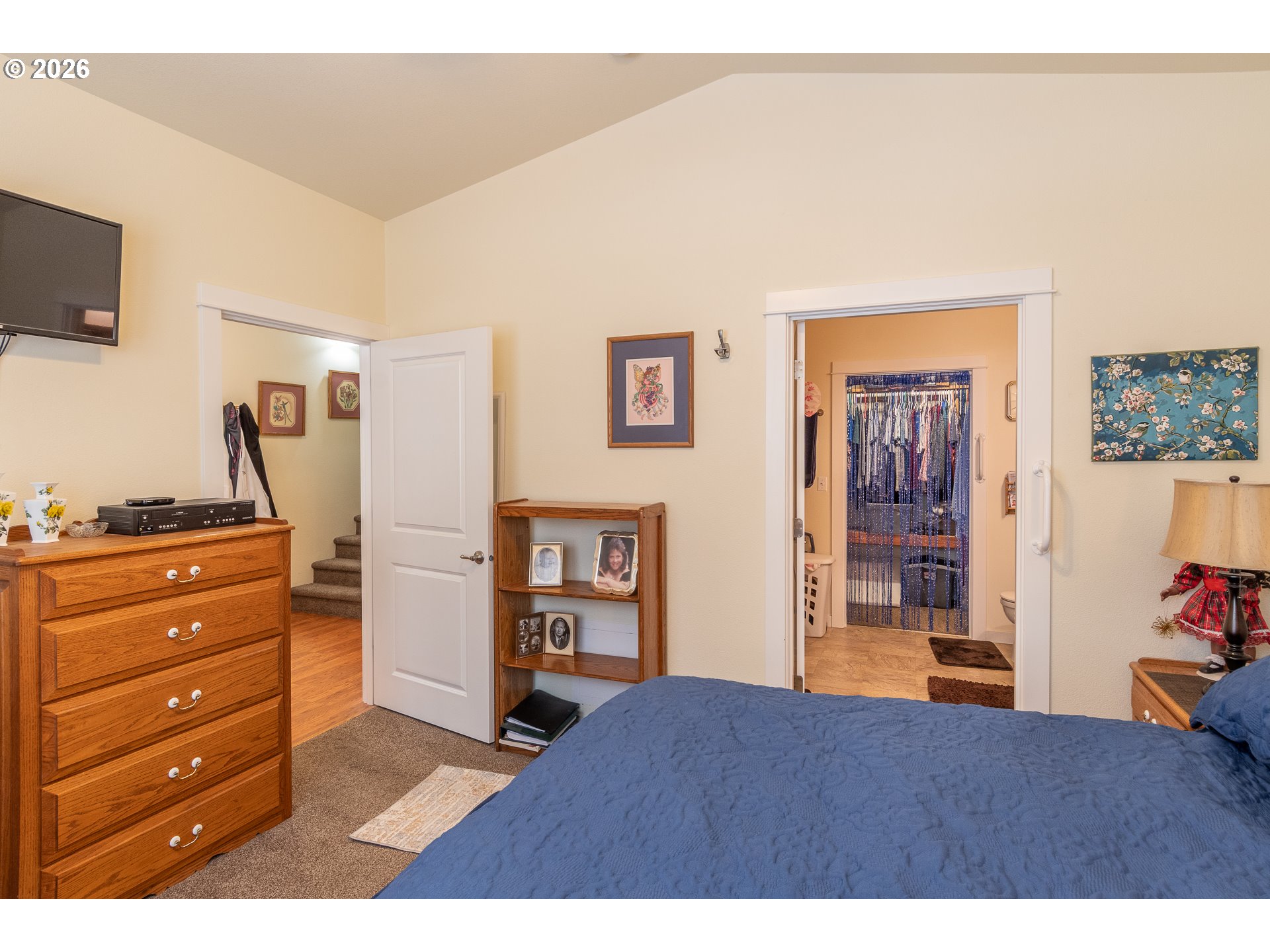 main property photo 22