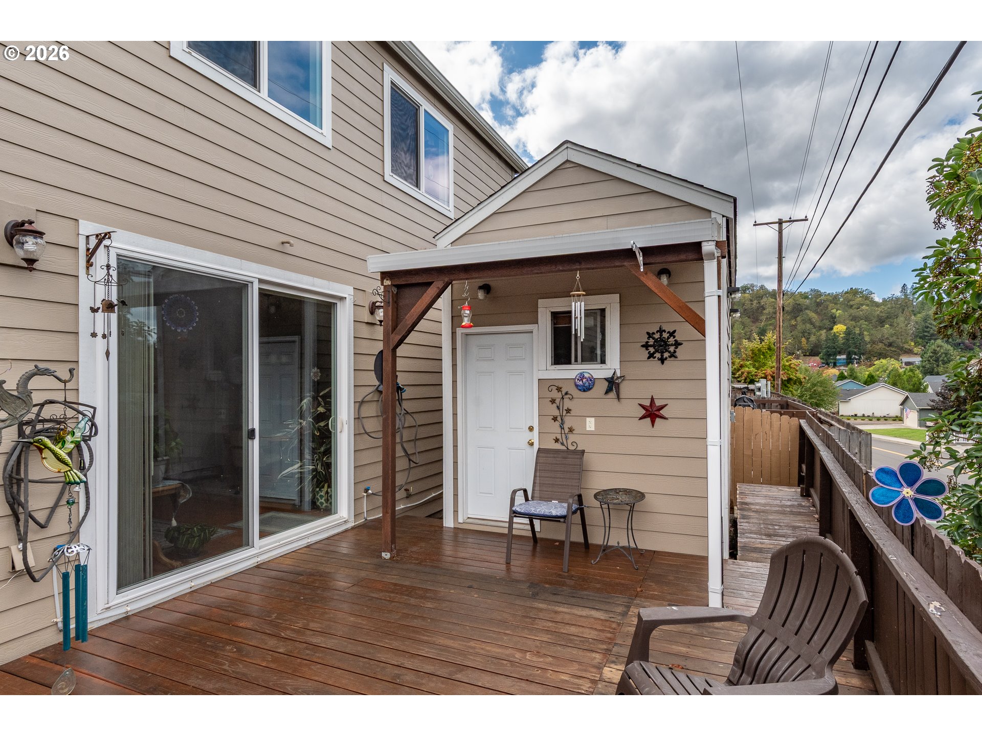 main property photo 41