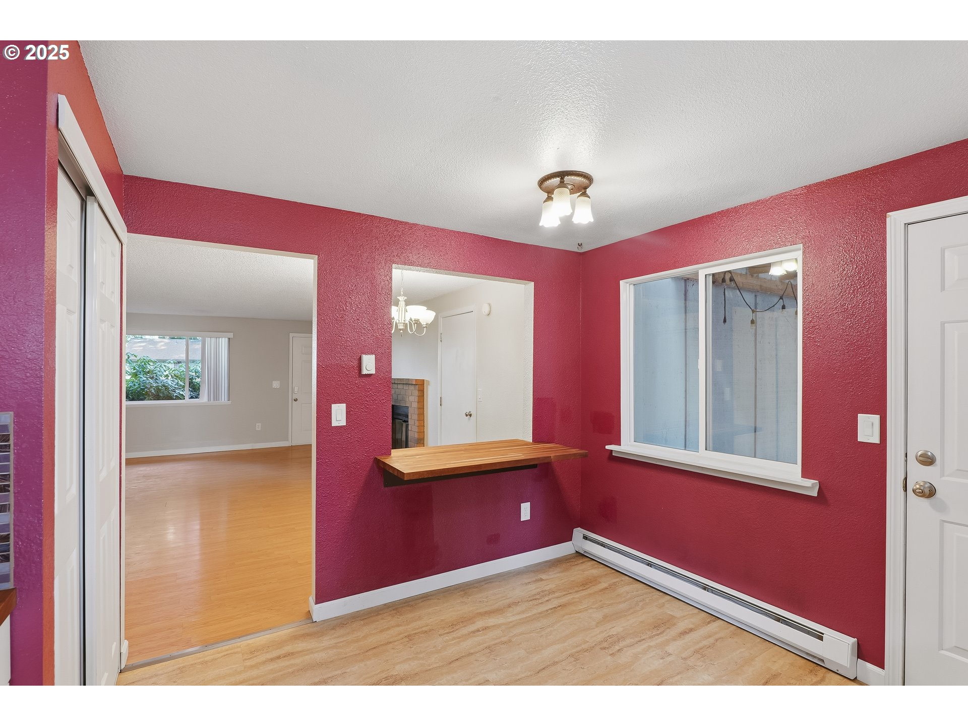 property viewer photo 11