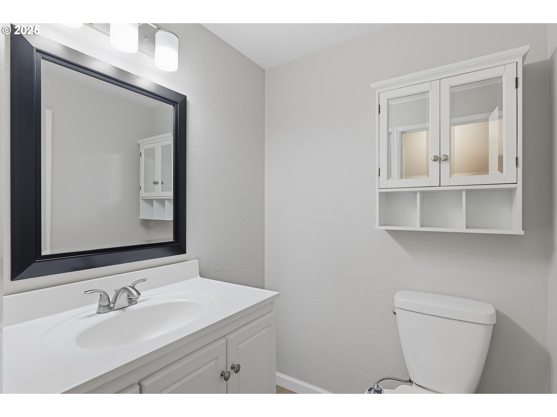 property viewer photo 13
