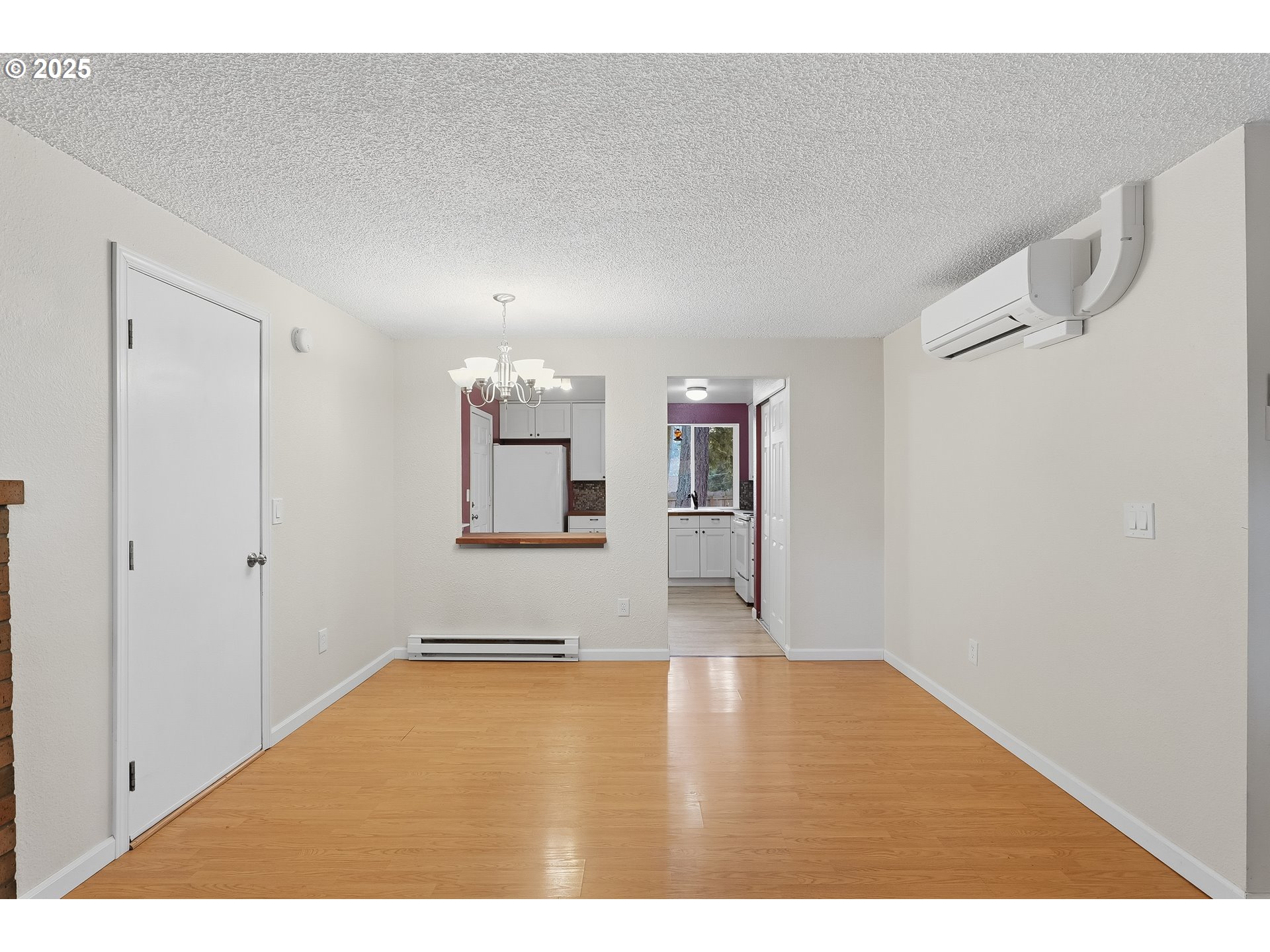 property viewer photo 5