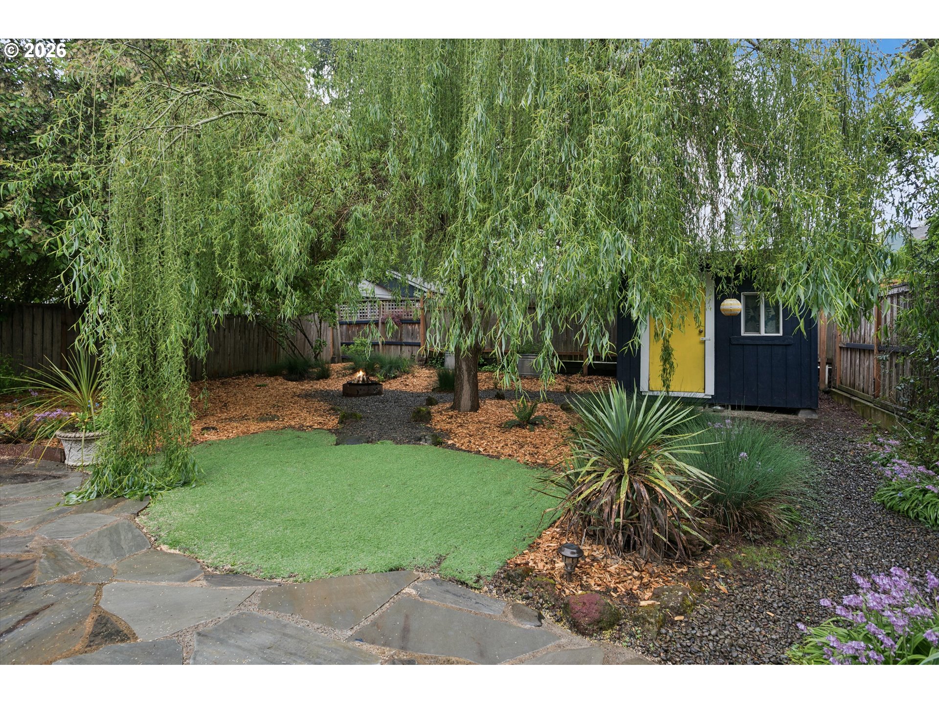 main property photo 20