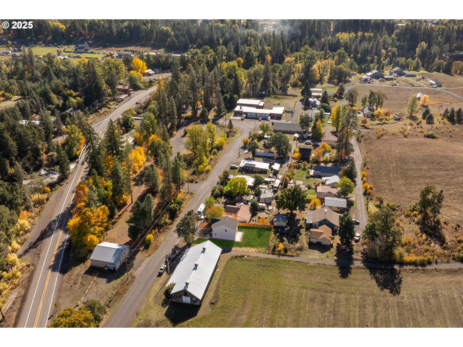 main property photo 33