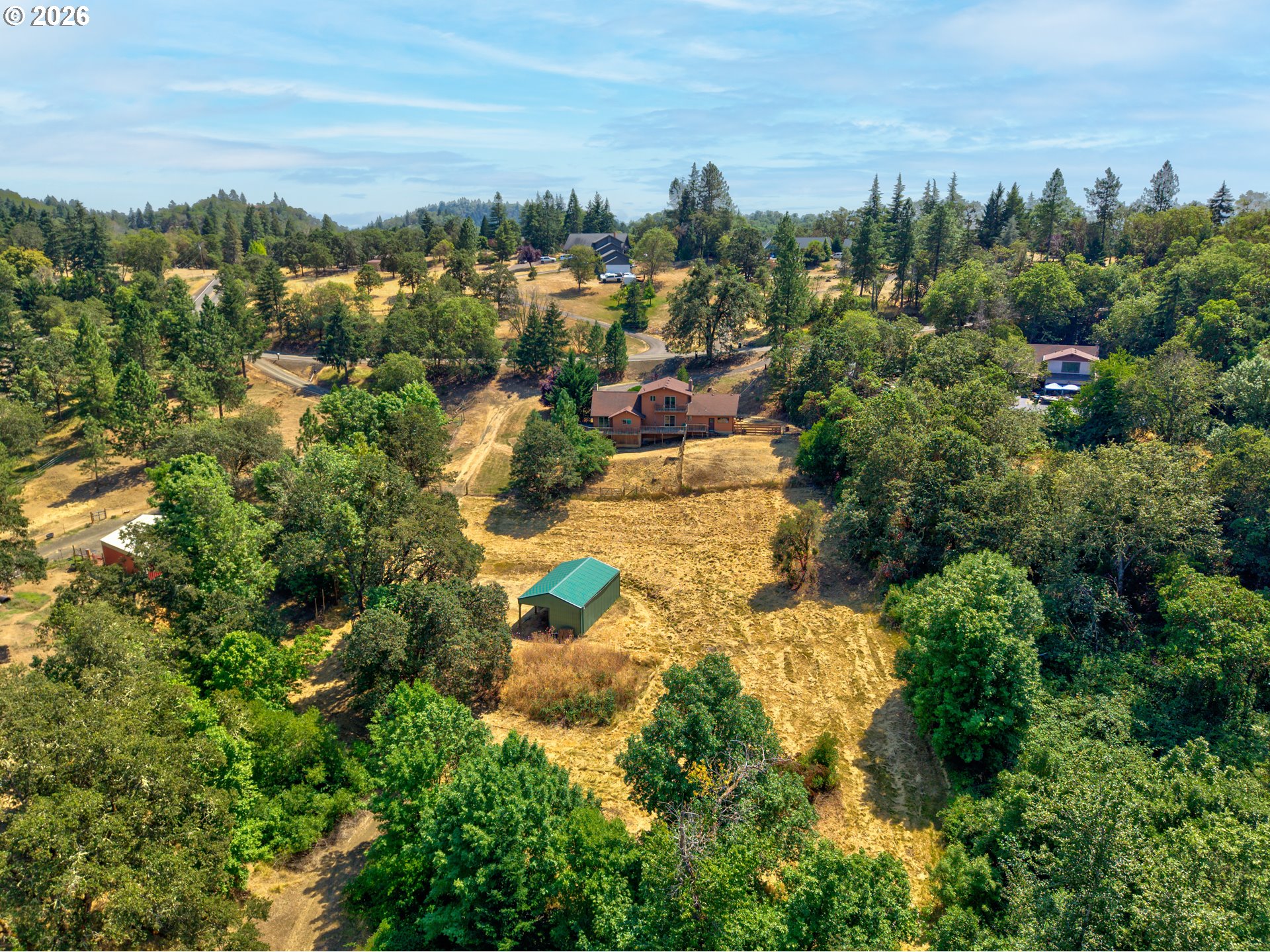 main property photo 33