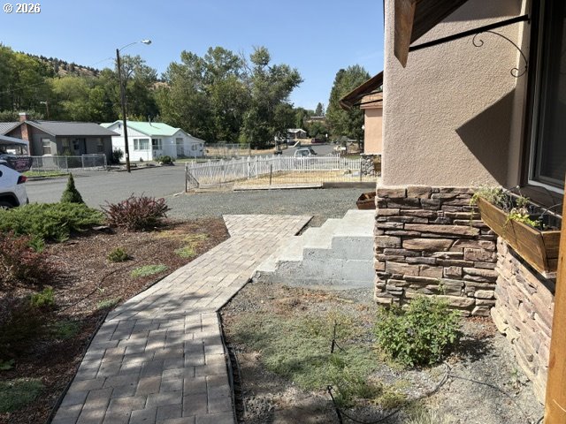 main property photo 20