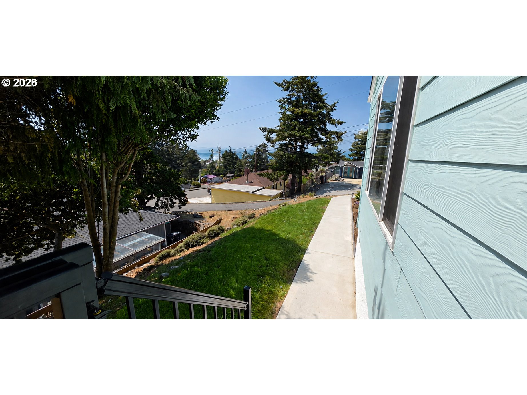 main property photo 25