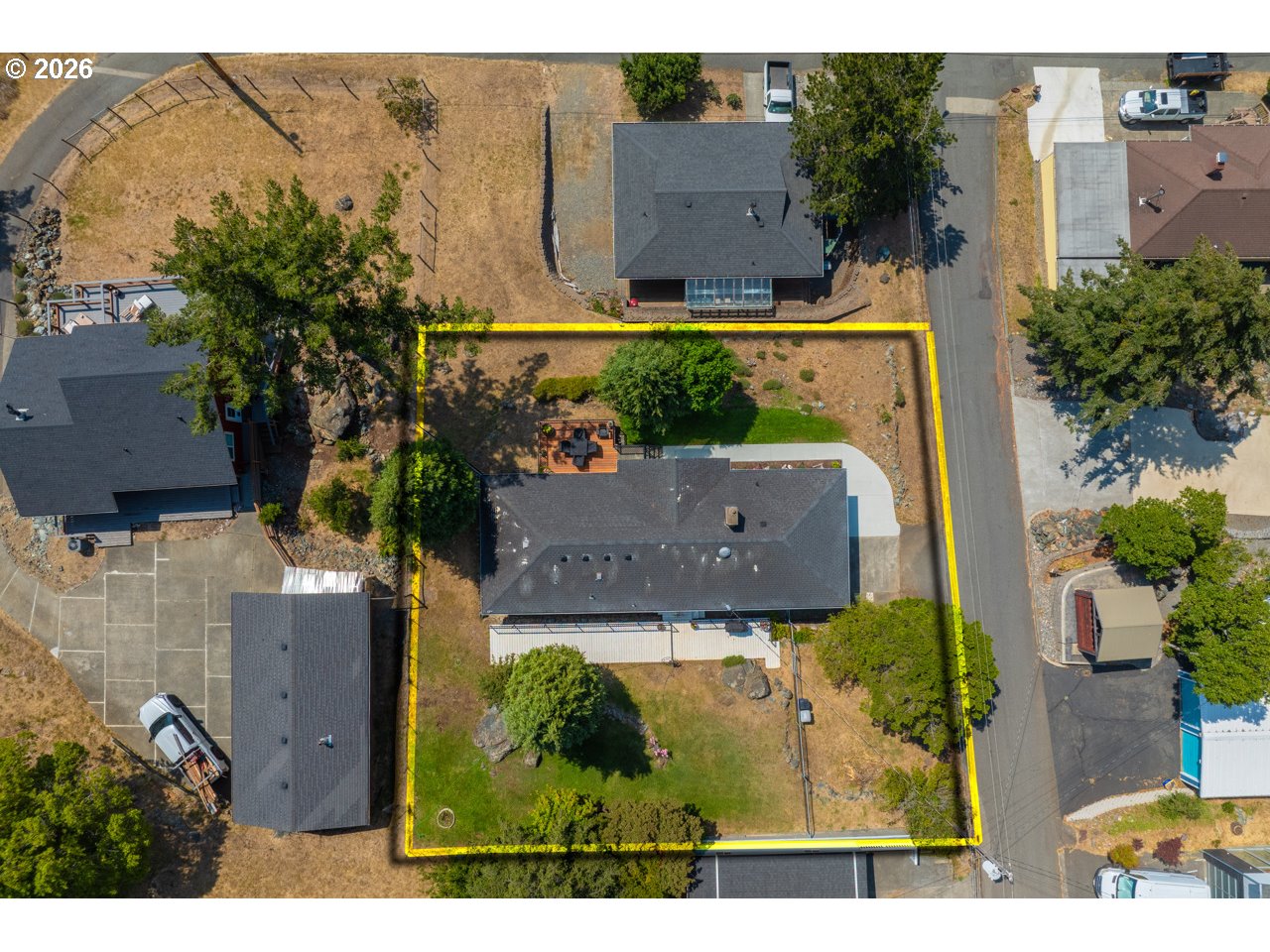 main property photo 26
