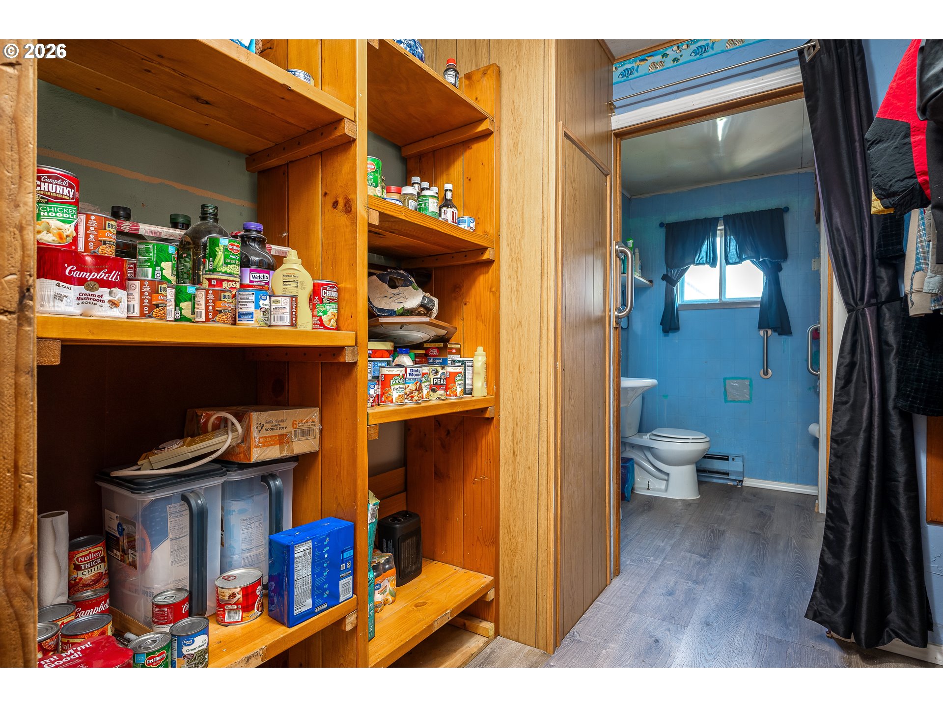 main property photo 14