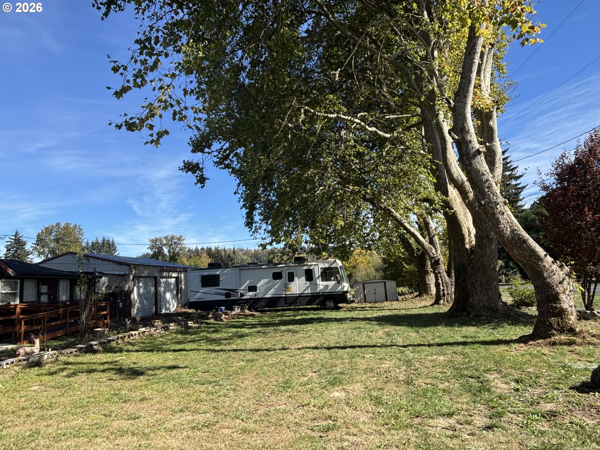 main property photo 33