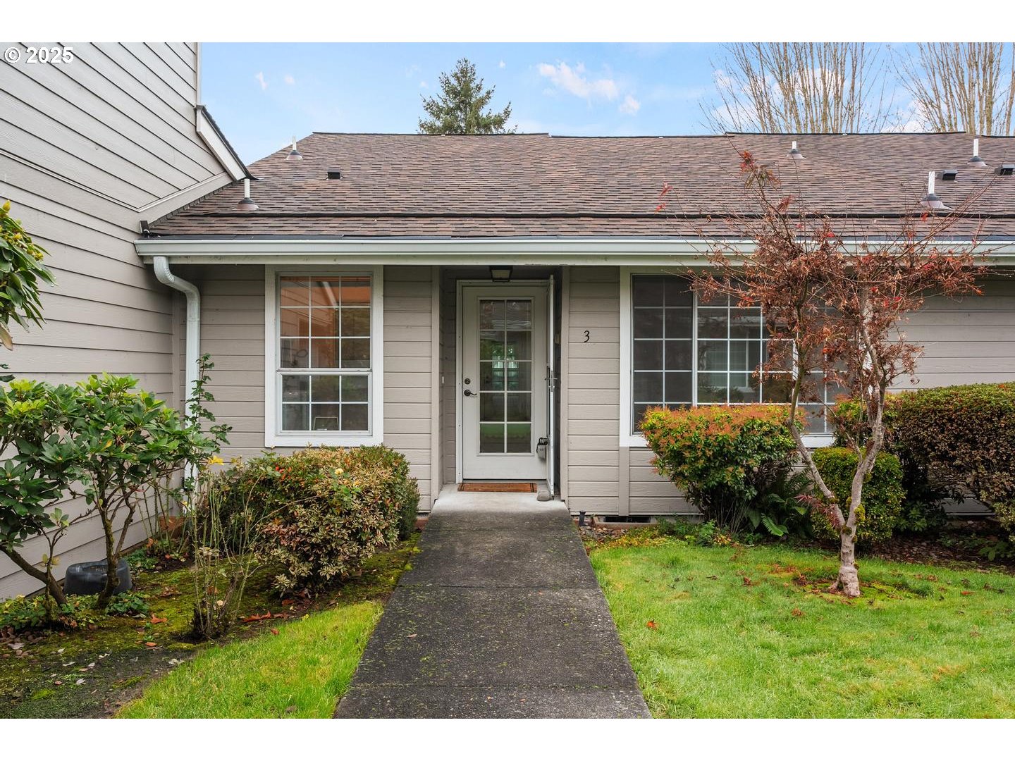property viewer photo 1