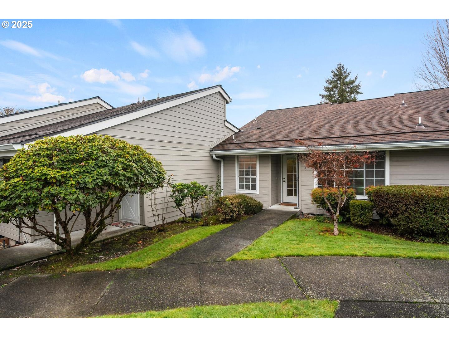 property viewer photo 2