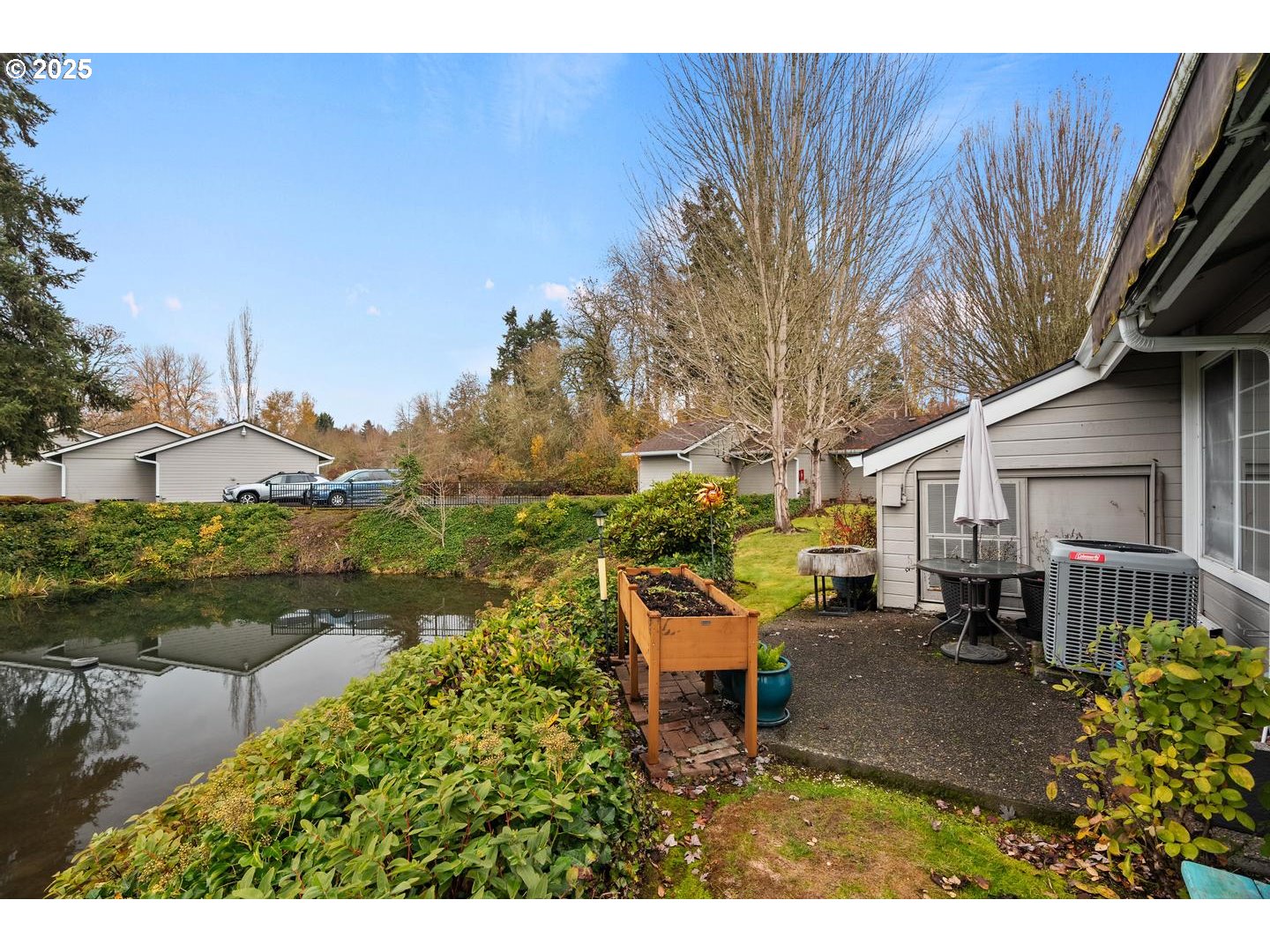 property viewer photo 4