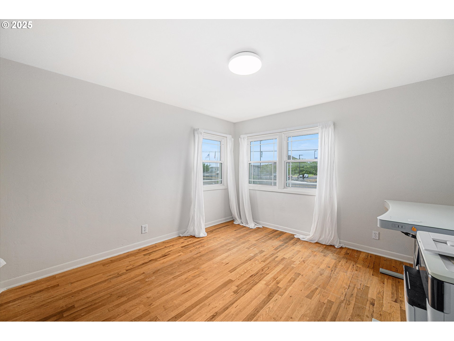 property viewer photo 17