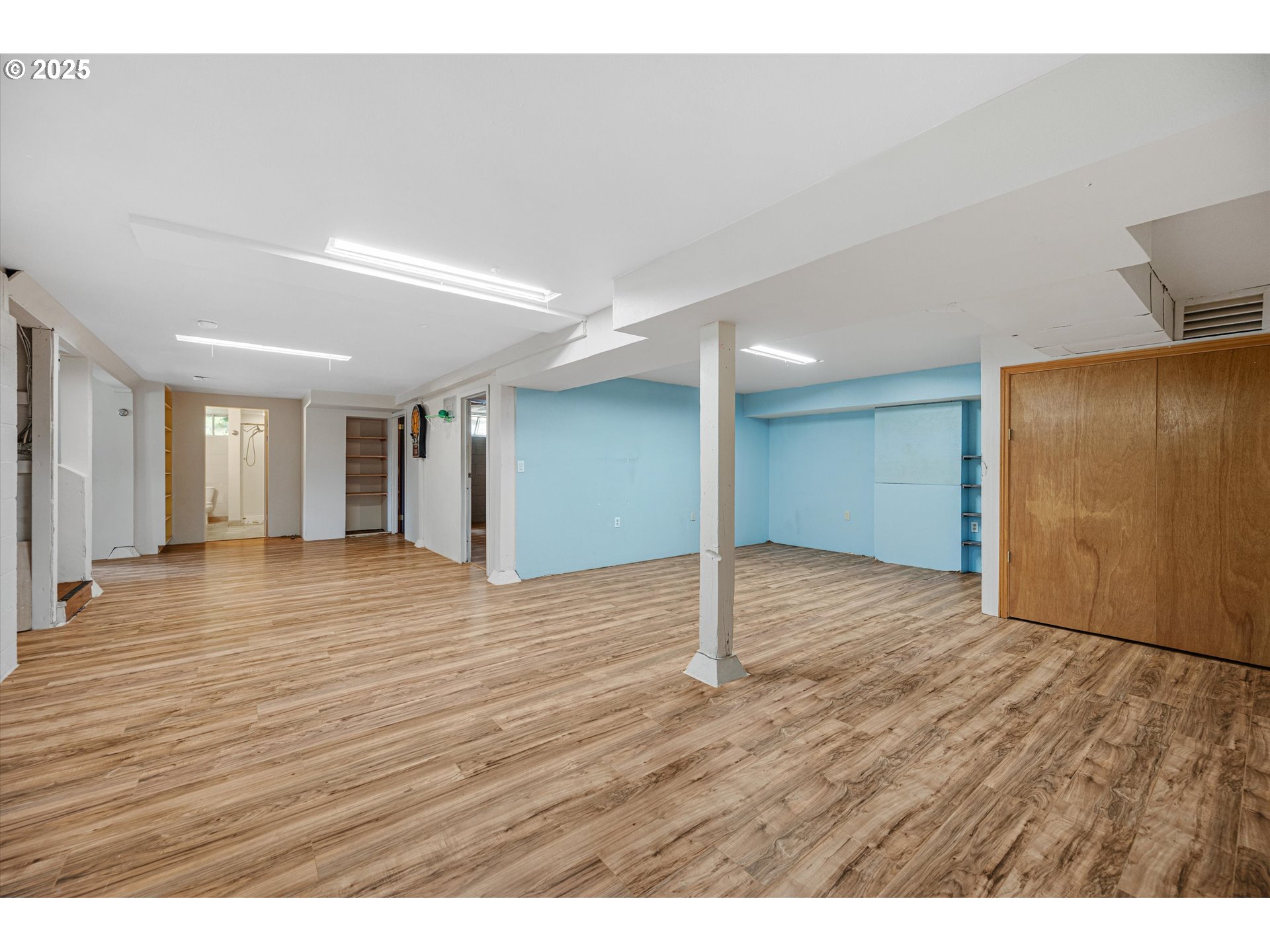 property viewer photo 23