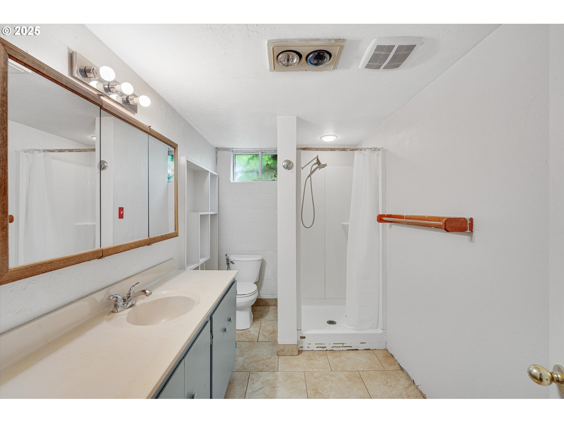 property viewer photo 27