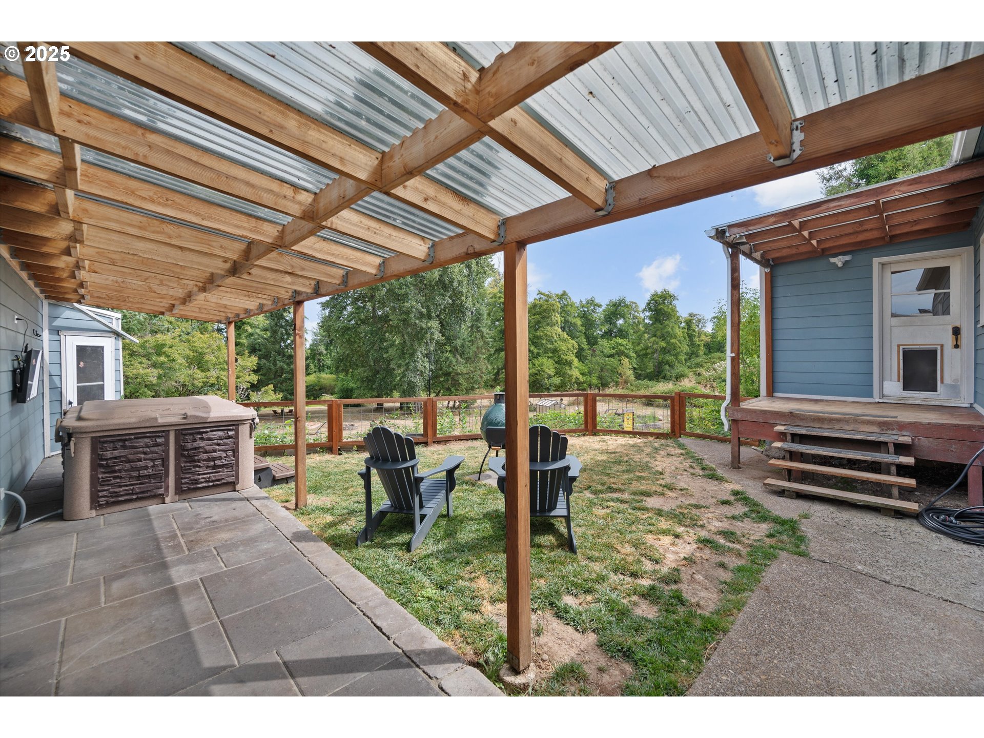 property viewer photo 29