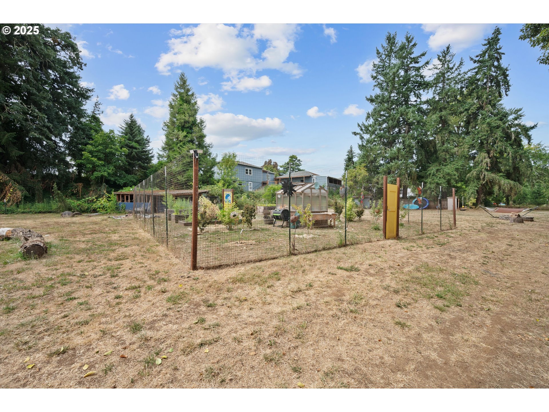 property viewer photo 33