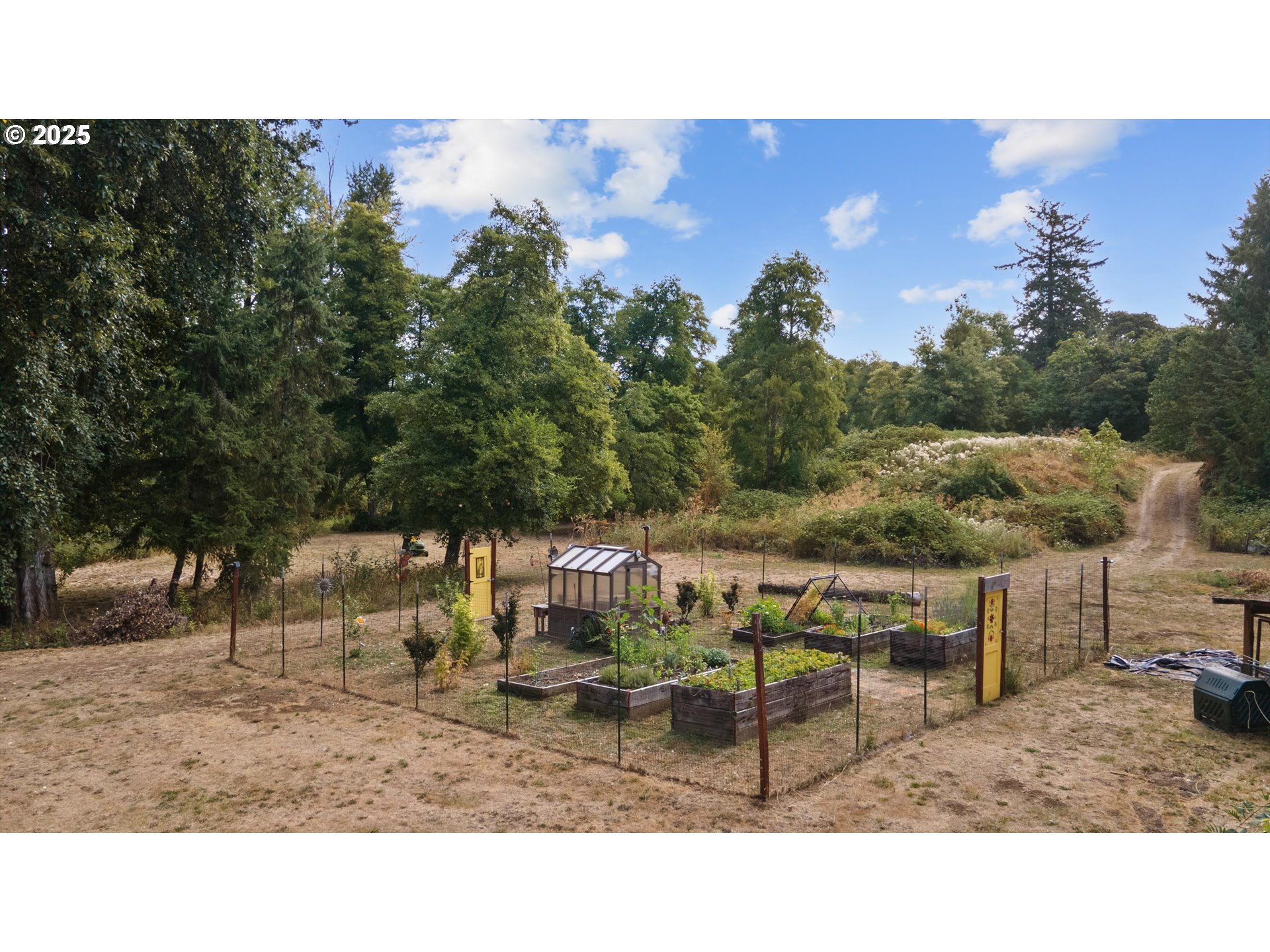 property viewer photo 34